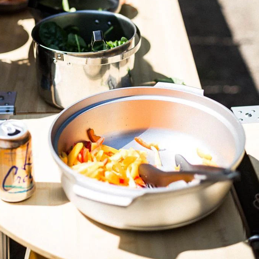 Premium Aluminum Caldero Pot - Heavy Duty & Non-Stick Cooking Pot for Soups, Stews & Rice - Perfect for Home Kitchen & Outdoor Camping