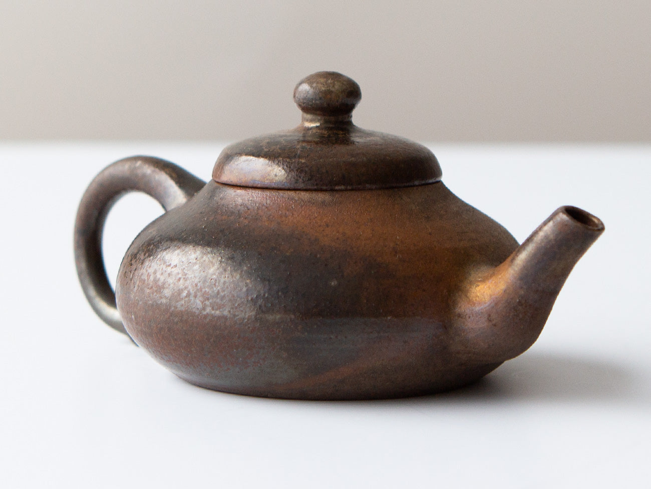 Premium Handcrafted Bronze Teapot - Elegant & Durable Traditional Tea Kettle for Home, Office, or Gift - Perfect for Loose Leaf Tea, Herbal Infusions & Tea Ceremonies