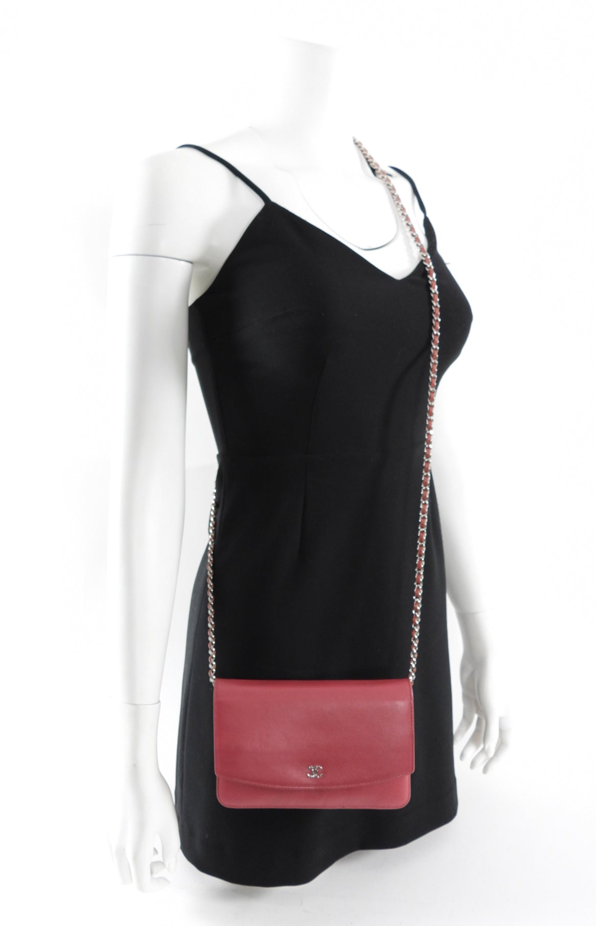 Chanel Dark Quartz Pink Sevruga Leather Wallet on Chain - Luxury Crossbody Bag for Women, Perfect for Parties & Evening Events