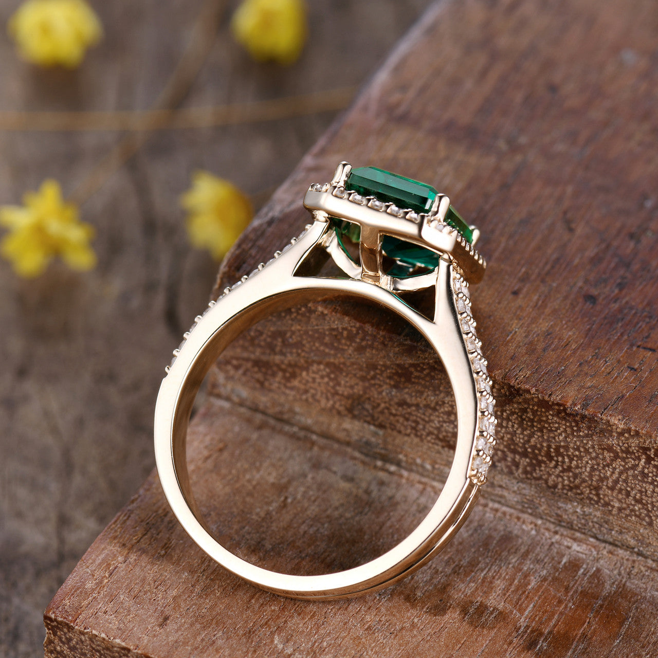 Vintage 3.5 Carat Yellow Gold Diamond Halo Emerald Engagement Ring with 4mm Wedding Band - Perfect for Proposals, Anniversaries & Bridal Jewelry Sets