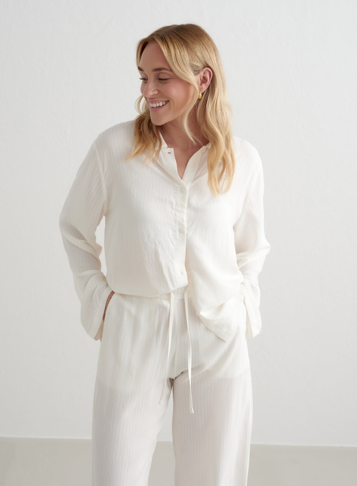 Comfortable White Cotton Pajama Shirt for Women - Soft Sleepwear & Lounge Wear for Nighttime Relaxation and Home Comfort