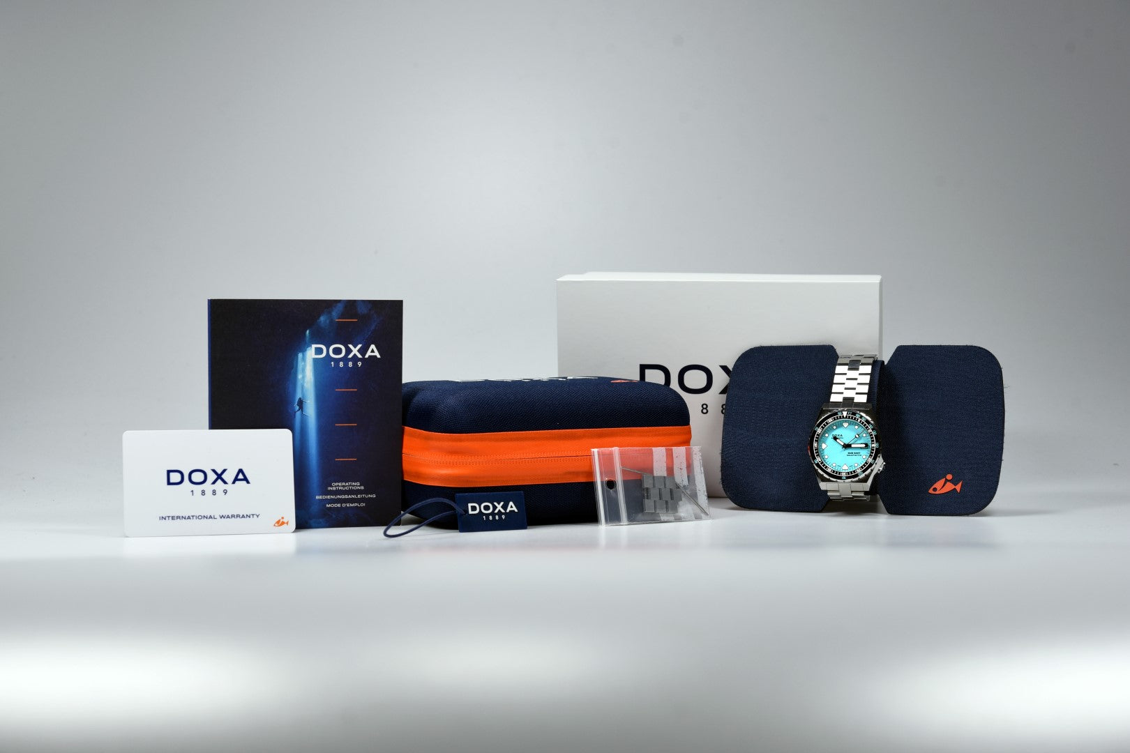 Pre-Owned Doxa SUB 600T Aquamarine 861.10.241.10 Dive Watch - Luxury Swiss Automatic Diver for Men, 600M Water Resistant - Perfect for Scuba Diving, Water Sports & Collectors