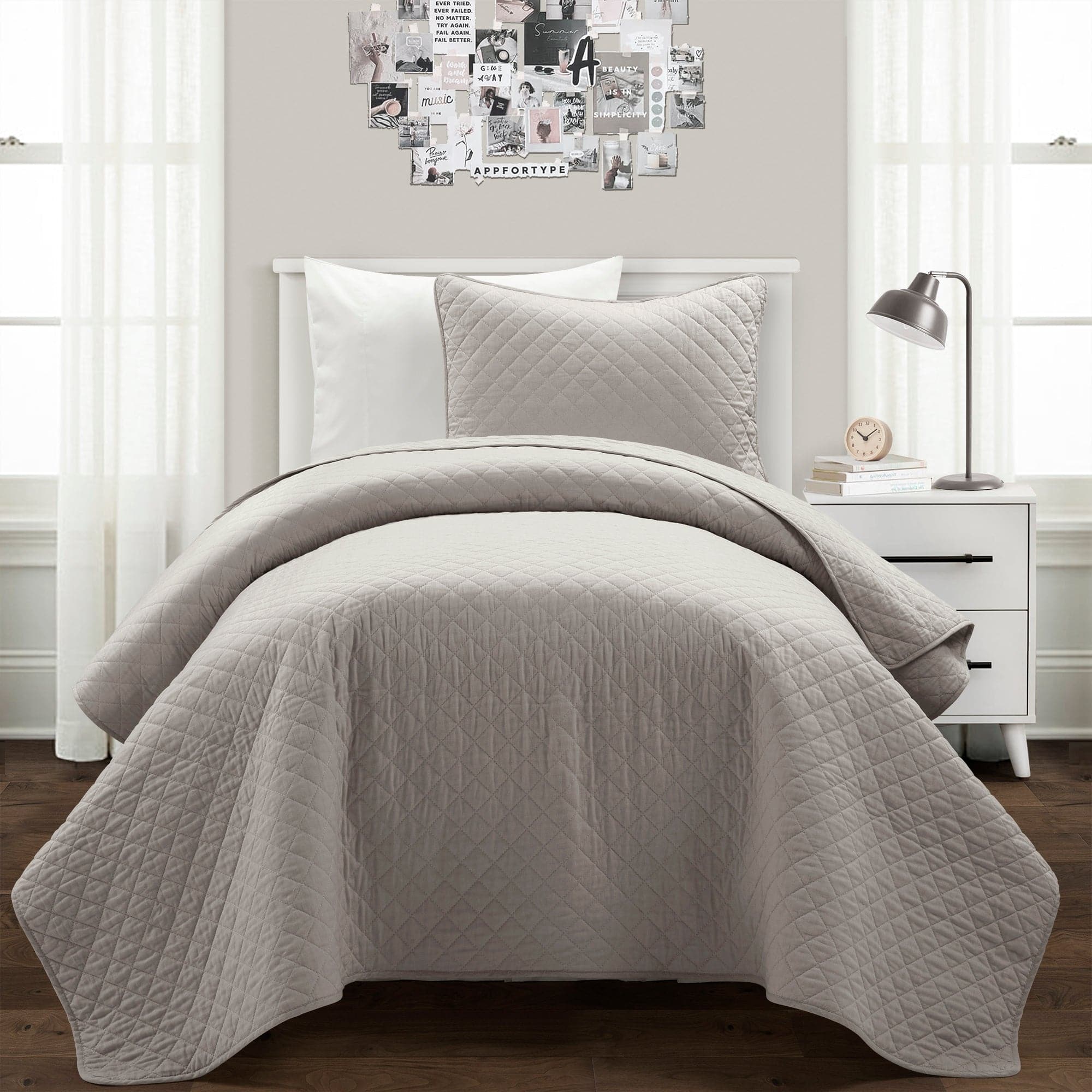 Ava Diamond Oversized Cotton Quilt Set - King Size Bedding with Soft Breathable Fabric for All Seasons | Perfect for Master Bedroom, Guest Room & Cozy Home Decor