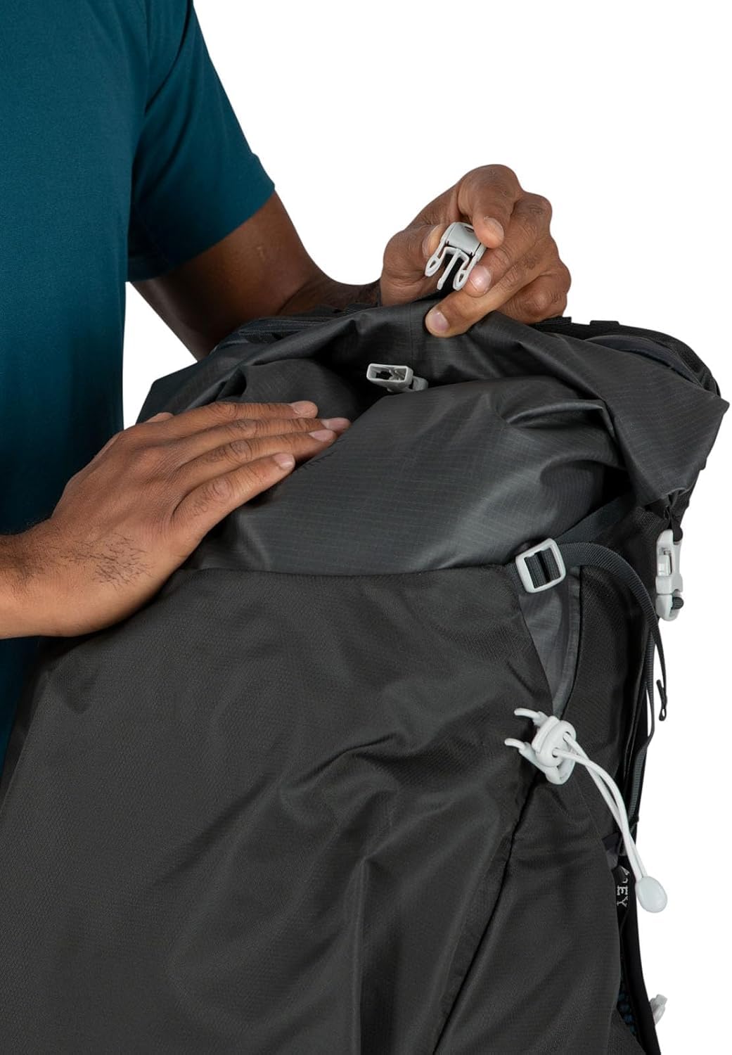 Osprey Downburst 26L Men's Hiking Backpack - Lightweight Water-Resistant Daypack for Outdoor Adventures, Travel & Commuting - Dark Charcoal