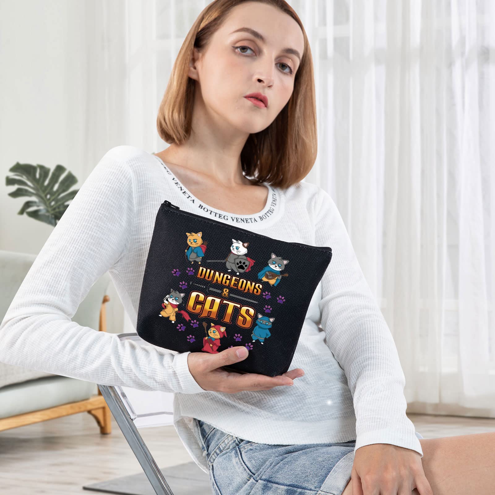 Dungeons and Cats Themed Makeup Bag - D20 Dice Dragon Master Zipper Pouch for RPG Gamers | Perfect for Cosplay, D&D Sessions & Fantasy Gift Giving