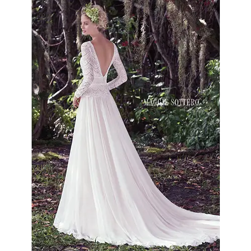 Maggie Sottero Deirdre Wedding Dress - Sample Sale | Elegant Lace Bridal Gown for Church Ceremonies & Beach Weddings