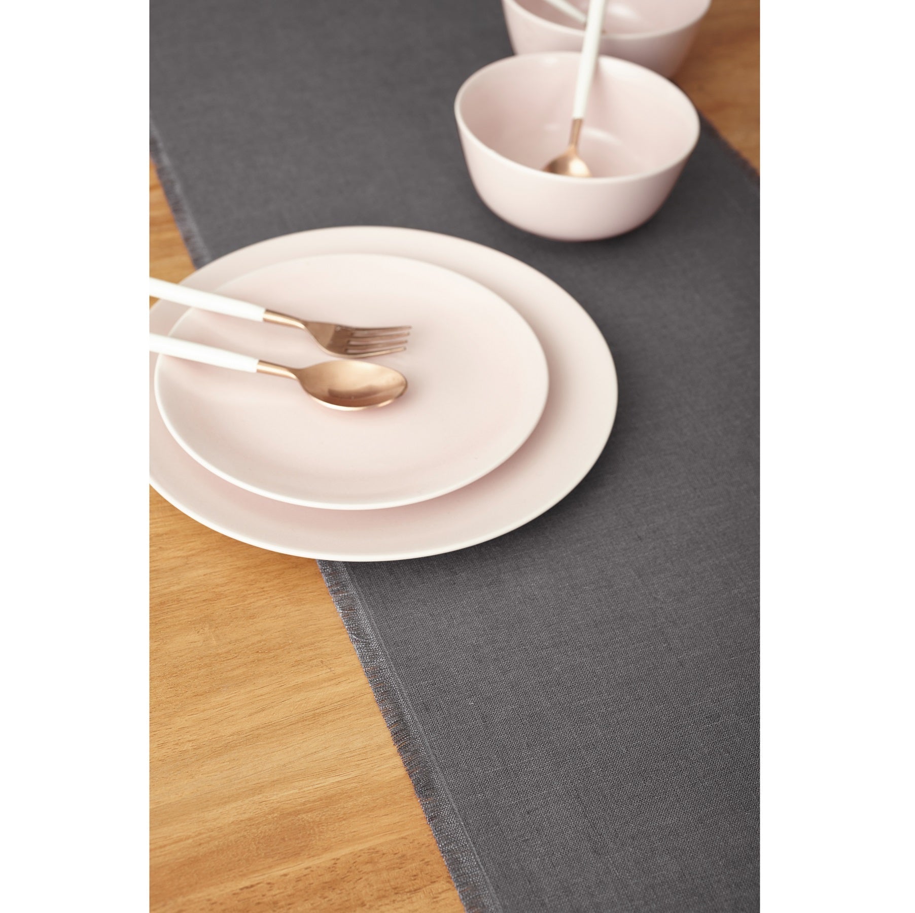 Elegant Fringe Table Runner for Dining Room Decor - Perfect for Weddings, Parties, and Home Decoration