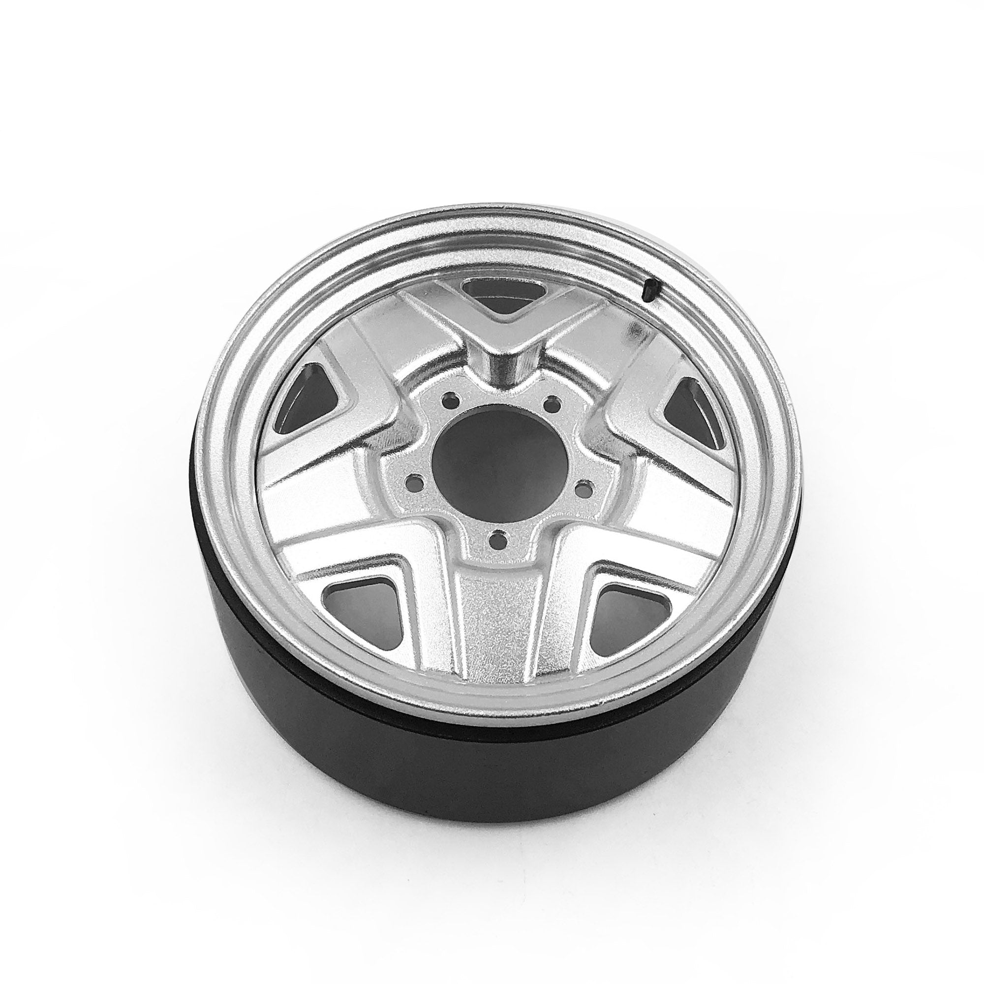 4PCS Silver Metal RC Car Wheel Hubs with Wheel Caps for 1/6 Scale Electric Off-Road RC Crawler Cars - Compatible with SIXER1 Model - Durable All-Terrain Performance for Rock Crawling & Trail Adventures