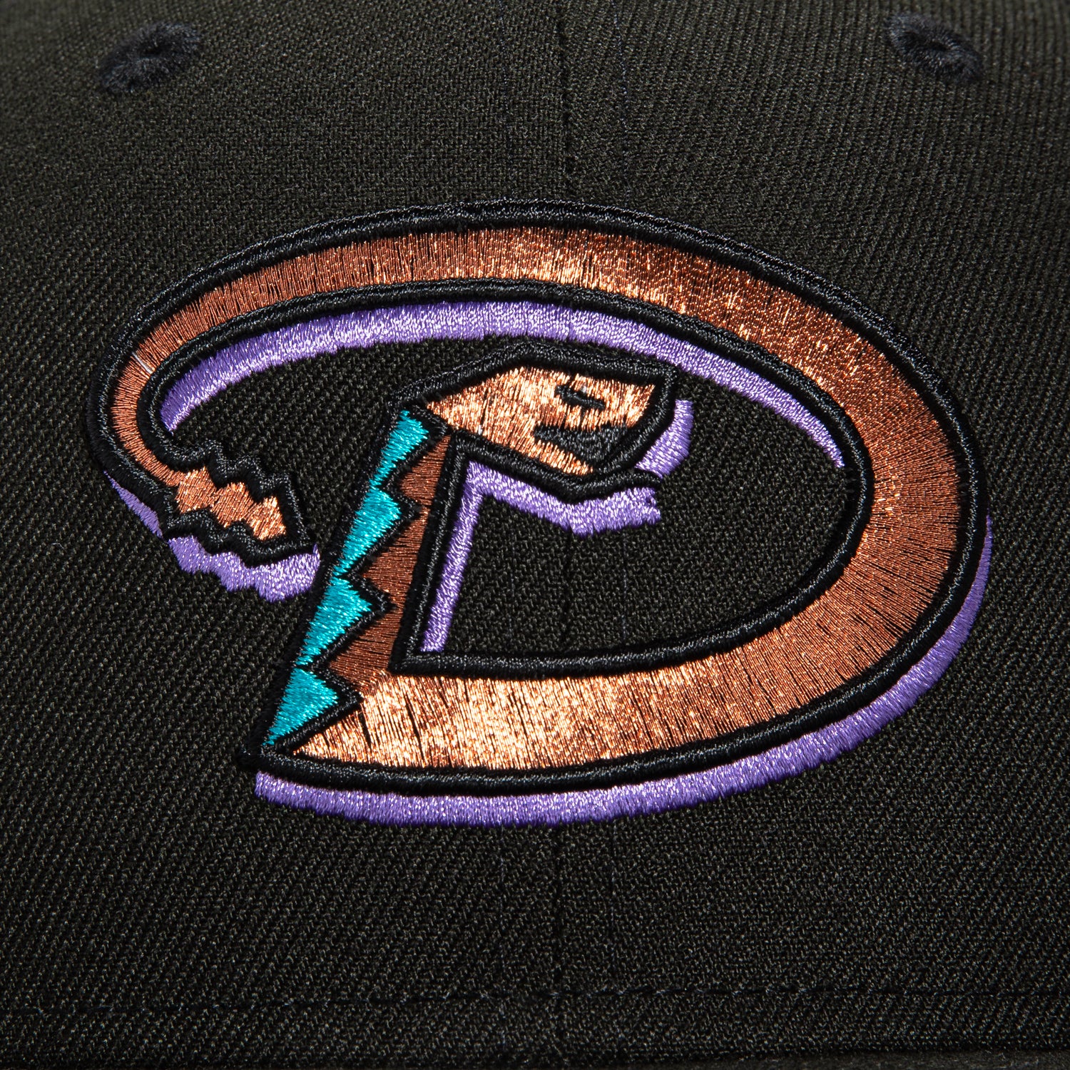 New Era 59Fifty Arizona Diamondbacks 2001 World Series Patch Pink UV Black Hat - Official MLB Baseball Cap for Men & Women - Perfect for Games, Collecting & Streetwear Fashion