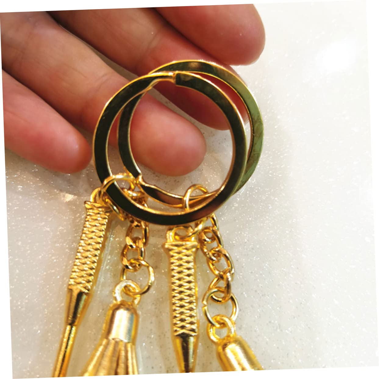 Happyyami 30 Pcs Badminton Keychain for Boys - Golden Zinc Alloy Sports Key Rings - Perfect for Badminton Lovers, Team Gifts & Sports Enthusiasts