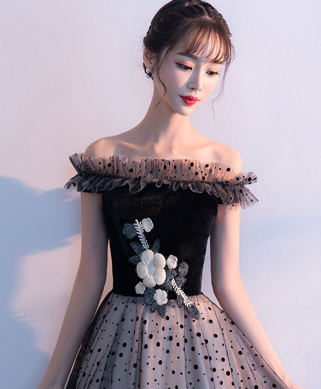 Elegant Black Tulle Short Prom Dress for Women - Sexy Homecoming Party Dress for Teens - Perfect for Prom Night, Homecoming Dance & Special Occasions