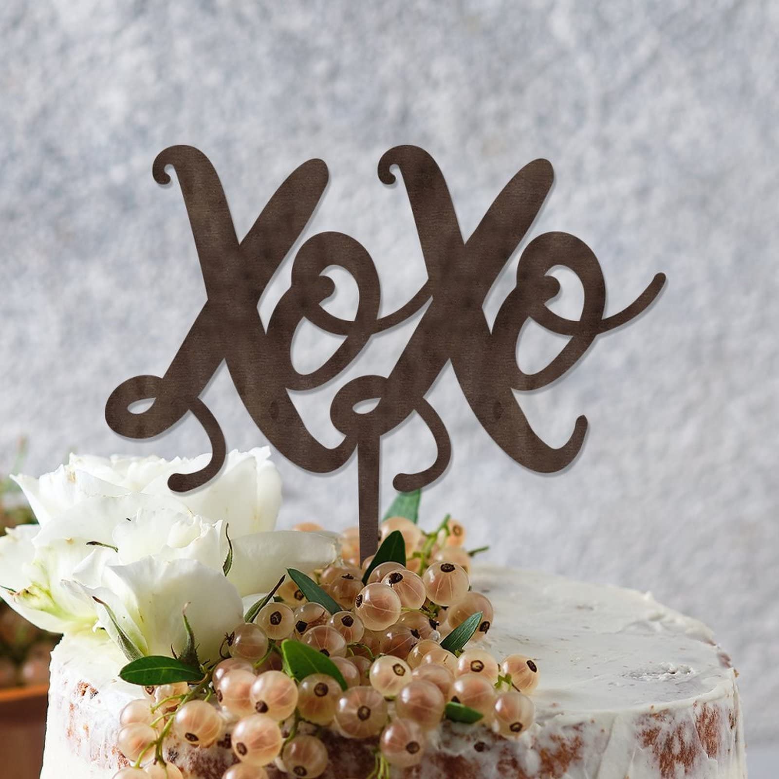 Personalized Mr & Mrs Wooden Wedding Cake Topper - Rustic Engagement Cake Decorations for Wedding & Anniversary Cakes - Perfect for DIY Wedding Decor & Bridal Showers