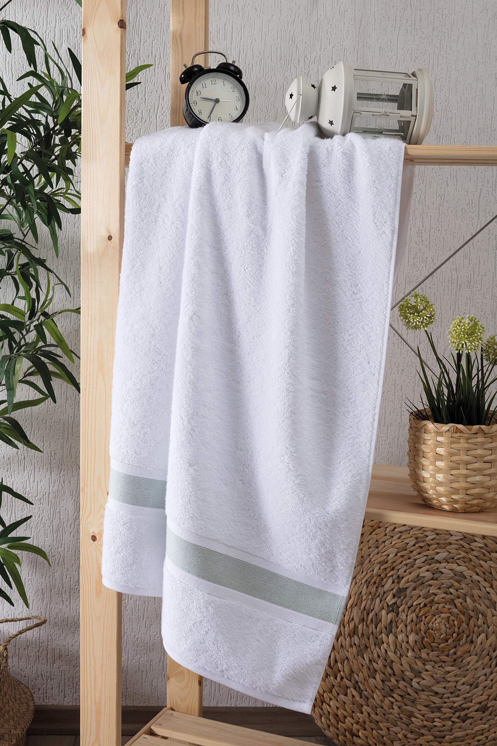 Premium 100% Cotton Turkish Bath Towels - Extra Large 35x67 Inch, Ultra Soft & Highly Absorbent, Heavyweight 900 GSM (Pack of 4, Green) - Luxury Spa, Beach, Gym & Home Use