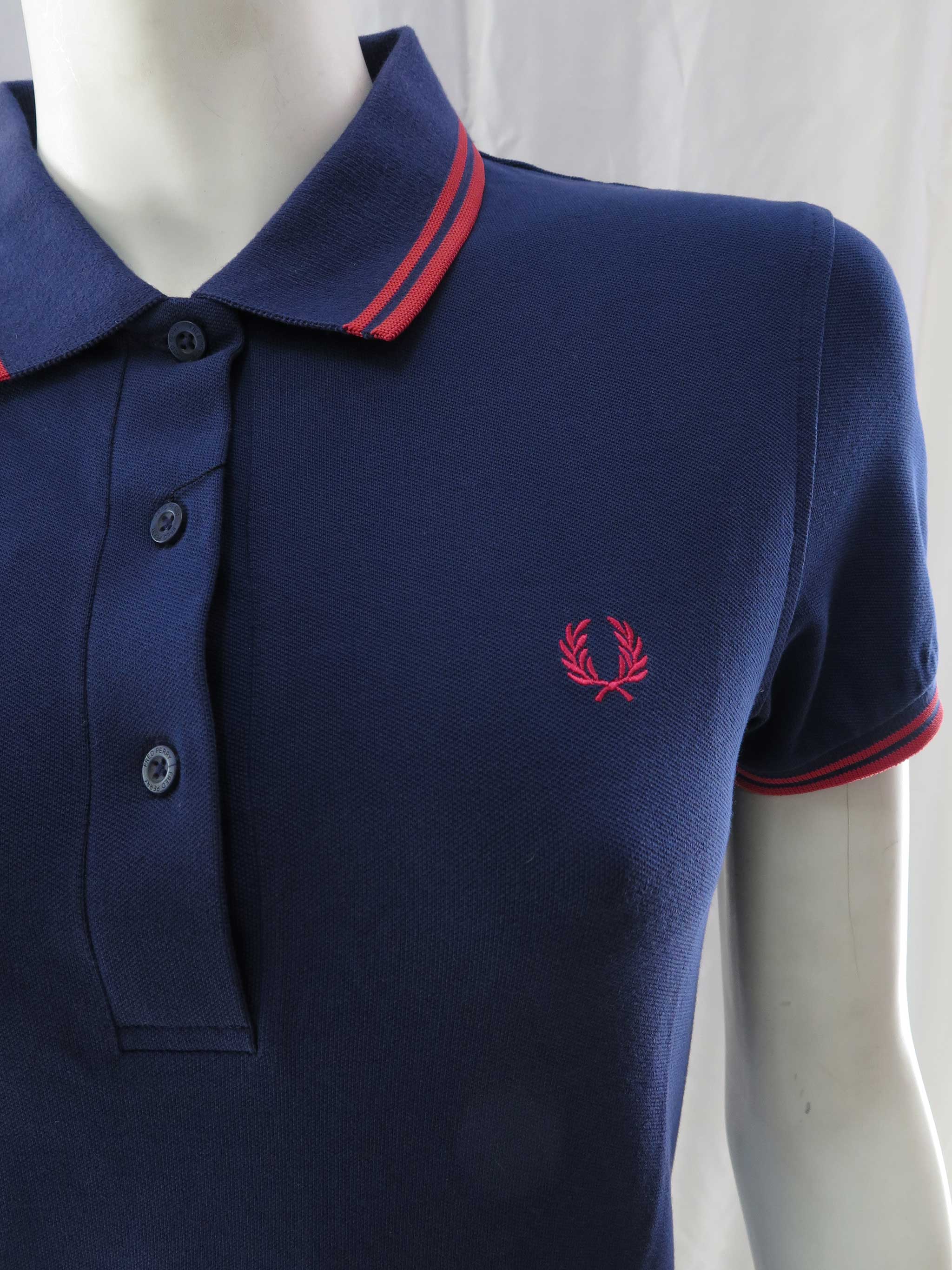Fred Perry Women's Twin Tipped Polo Shirt - French Navy/Salmon - Classic Casual Wear for Work, Golf & Everyday Outfits