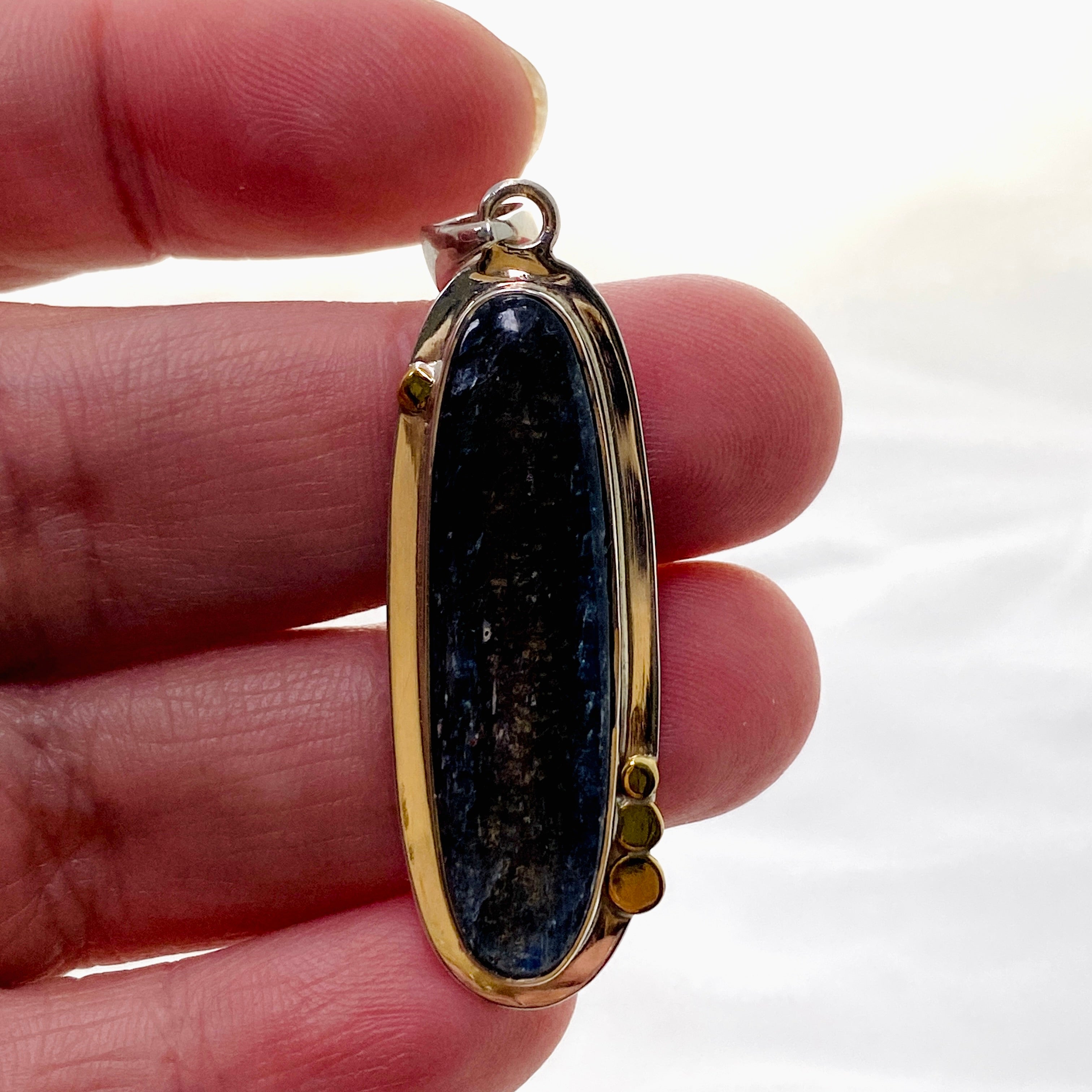 Blue Kyanite Oval Cabochon Pendant with Brass Detailing - Natural Healing Stone Jewelry for Chakra Balancing & Meditation - Perfect for Spiritual Gifts & Energy Work (KPGJ4617)