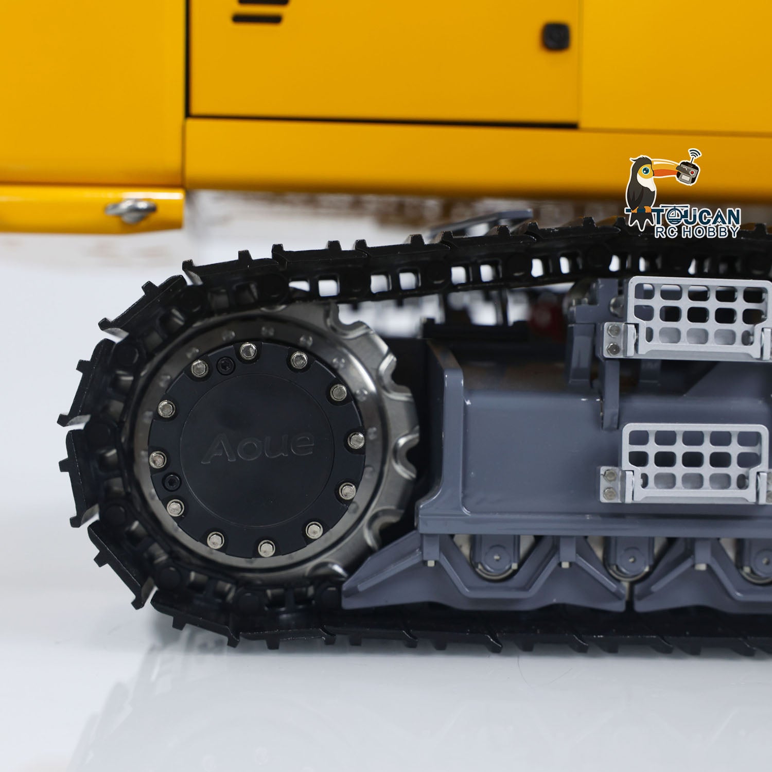1/14 Scale Heavy Duty RC Hydraulic Excavator - LESU LR960 Remote Control Construction Digger Toy for Adults & Kids | Outdoor Play, Construction Simulation, Backyard Digging, STEM Learning