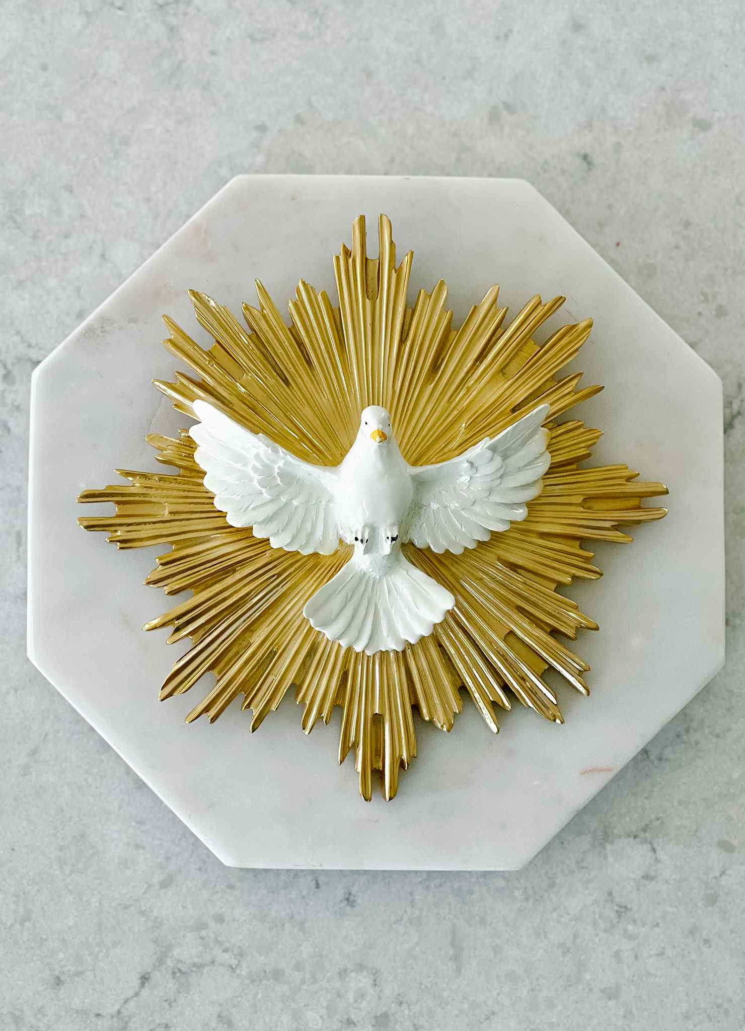 Holy Spirit Wall Plaque - Inspirational Christian Home Decor for Living Room, Bedroom & Office - Perfect for Prayer Spaces & Gift Giving