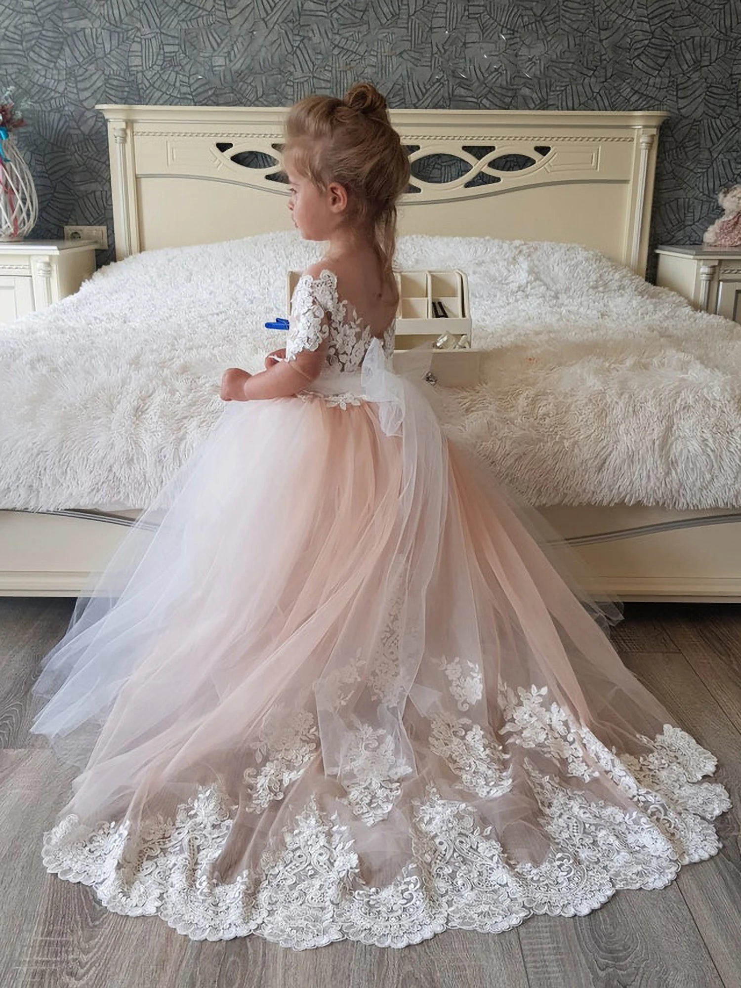Elegant Ball Gown with Bow Back - Flower Girl Dress for Weddings, Parties & Special Occasions