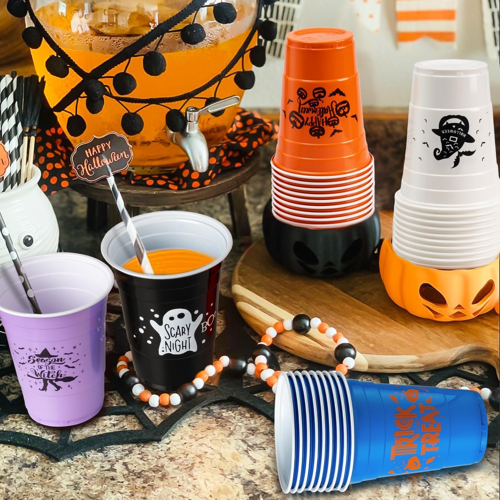 GuassLee 50 Pack Halloween Disposable Cups - 16Oz Colorful Plastic Party Cups Set (5 Styles) for Halloween Party, Coffee, Wine, Hot & Cold Drinks - Perfect for Halloween Celebrations, Office Parties, and Family Gatherings
