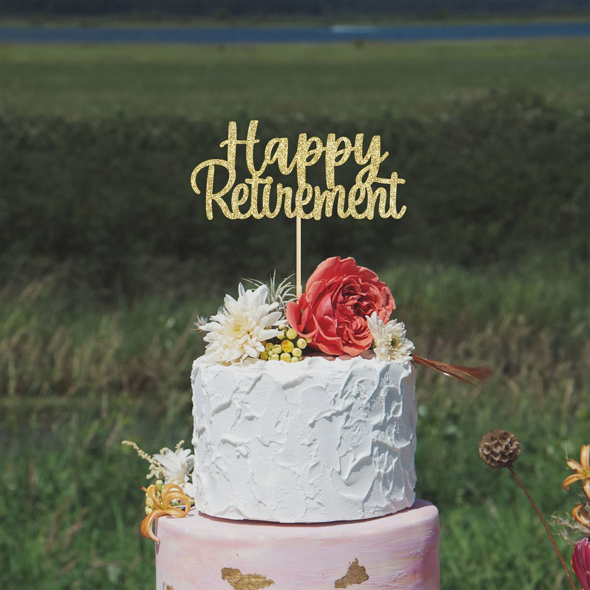 Gold Glitter Happy Retirement Cake Topper - 1 Pack Cake Decoration Picks for Retirement Party, Farewell Celebration & Retirement Cake Decorating Supplies | Perfect for Retirement Cakes, Cupcakes & Dessert Displays