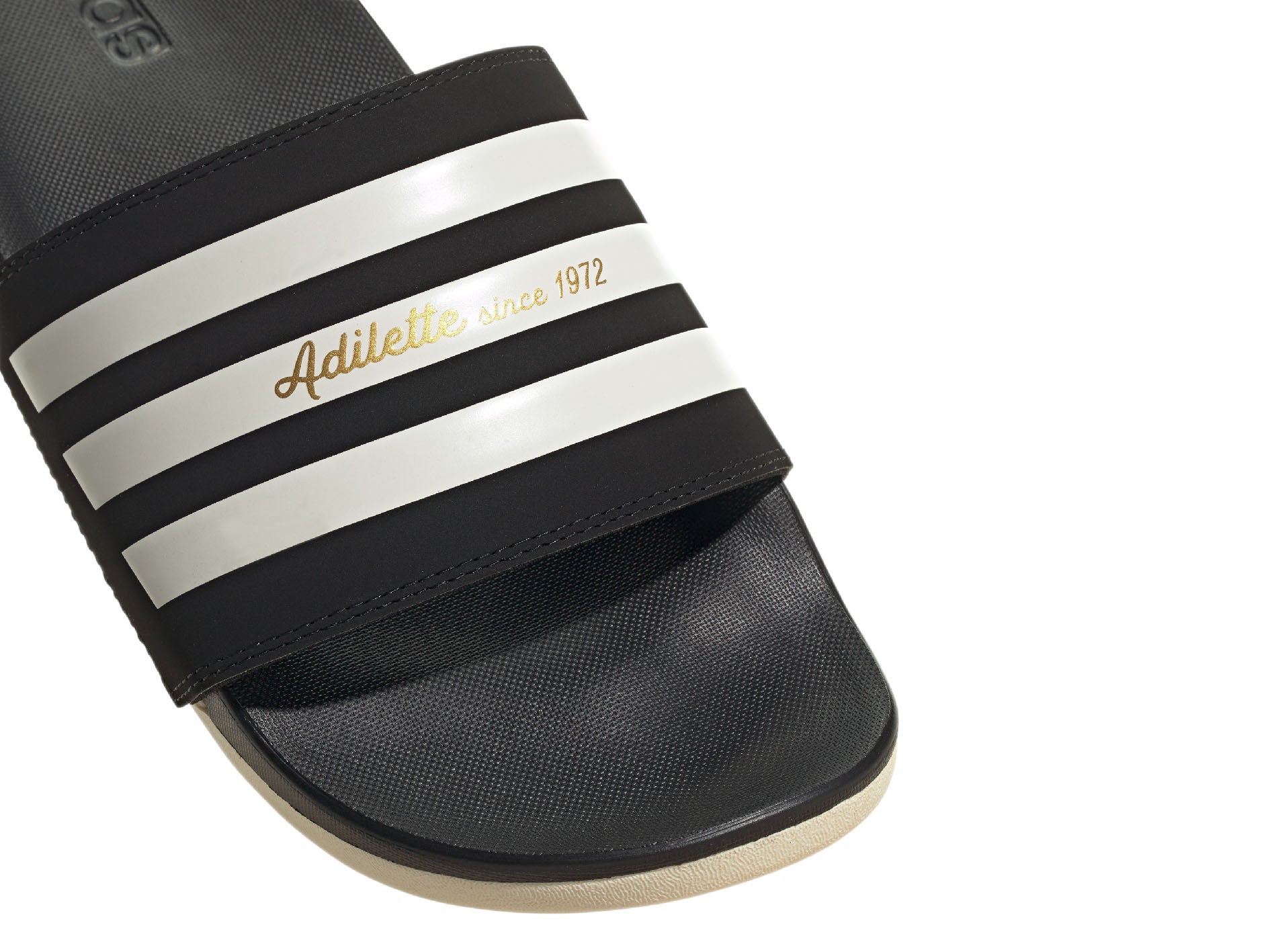 Adidas Men's Adilette Comfort Slides - Lightweight Athletic Sandals for Gym, Pool & Beach - Comfortable Slides for Casual Wear & Recovery