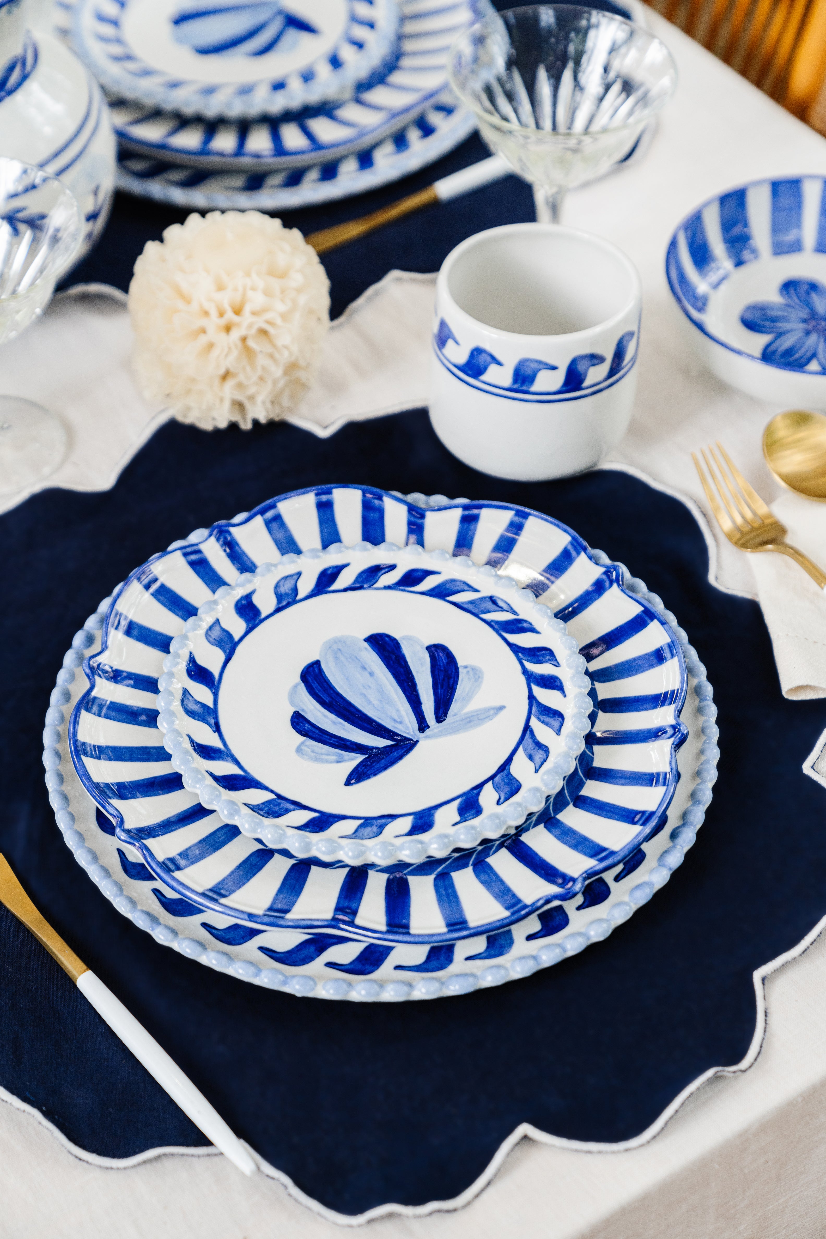 Elegant Dessert Plates Set of 6 - Premium Porcelain Appetizer Plates for Cake, Pastry, Snacks - Perfect for Dinner Parties, Tea Time & Special Occasions