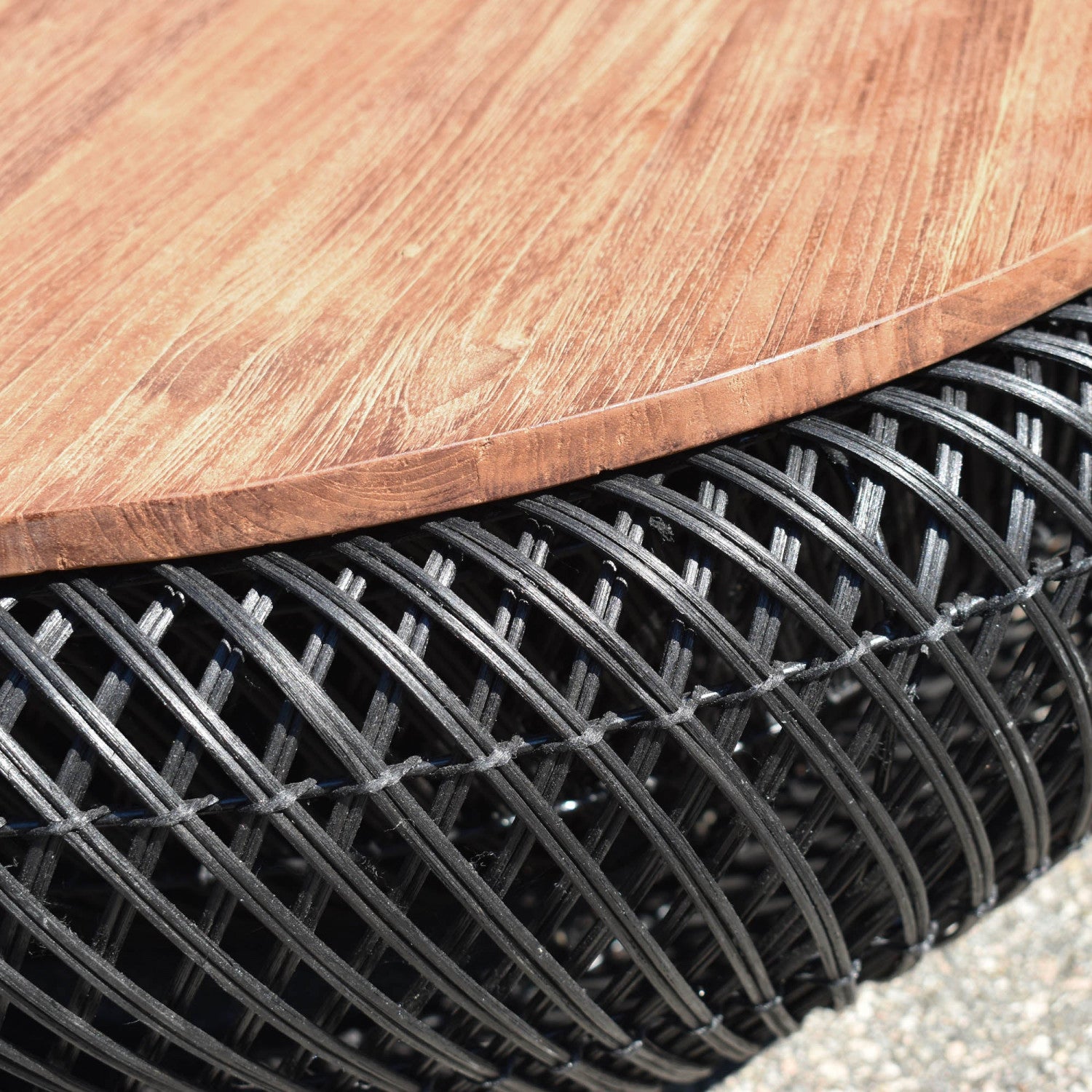 Modern Bayan Wave Coffee Table - Black Wooden Living Room Furniture for Small Spaces, Home Decor & Stylish Interior Design