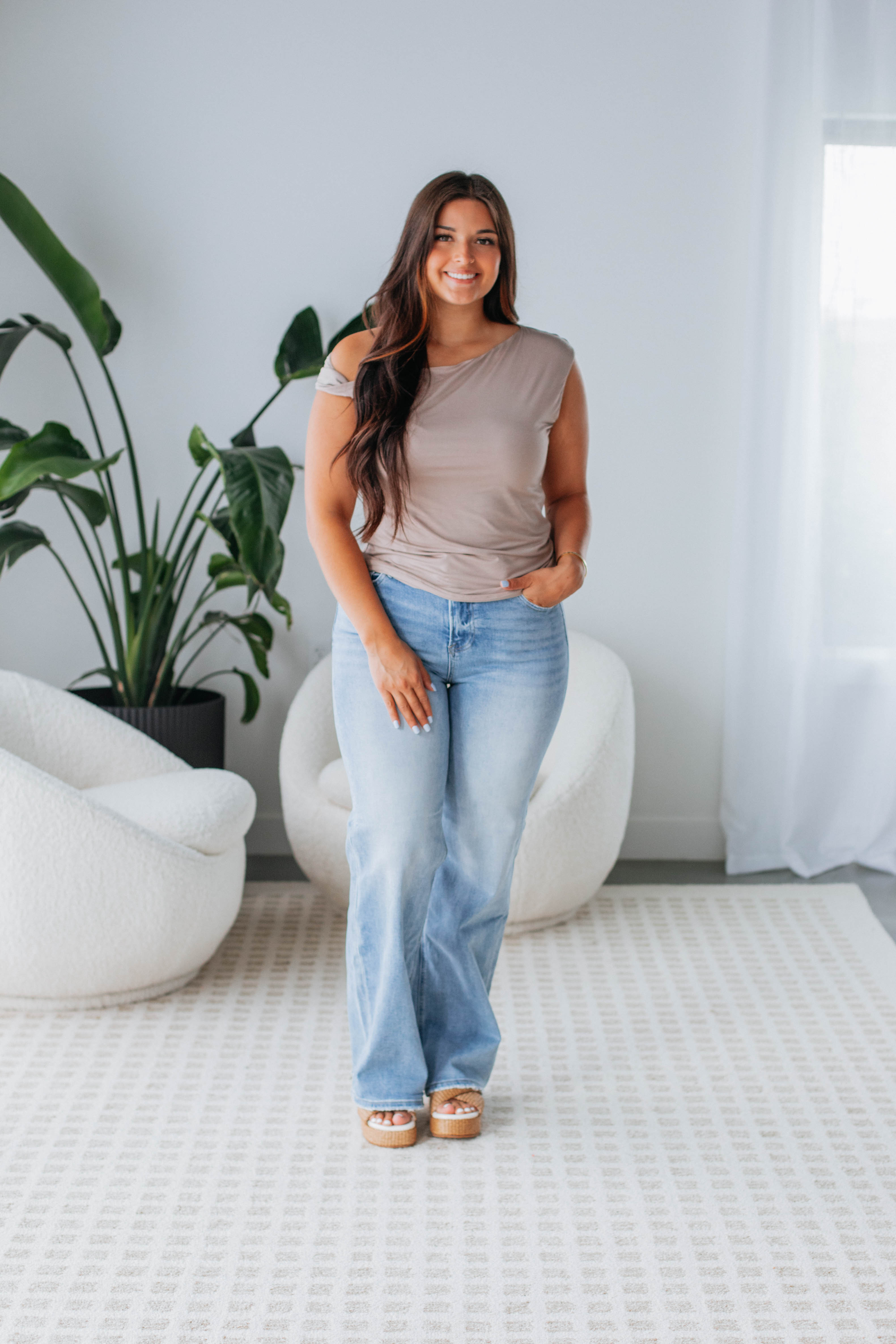 Going Out Top Latte - Stylish Women's Casual Blouse for Coffee Dates & Social Events