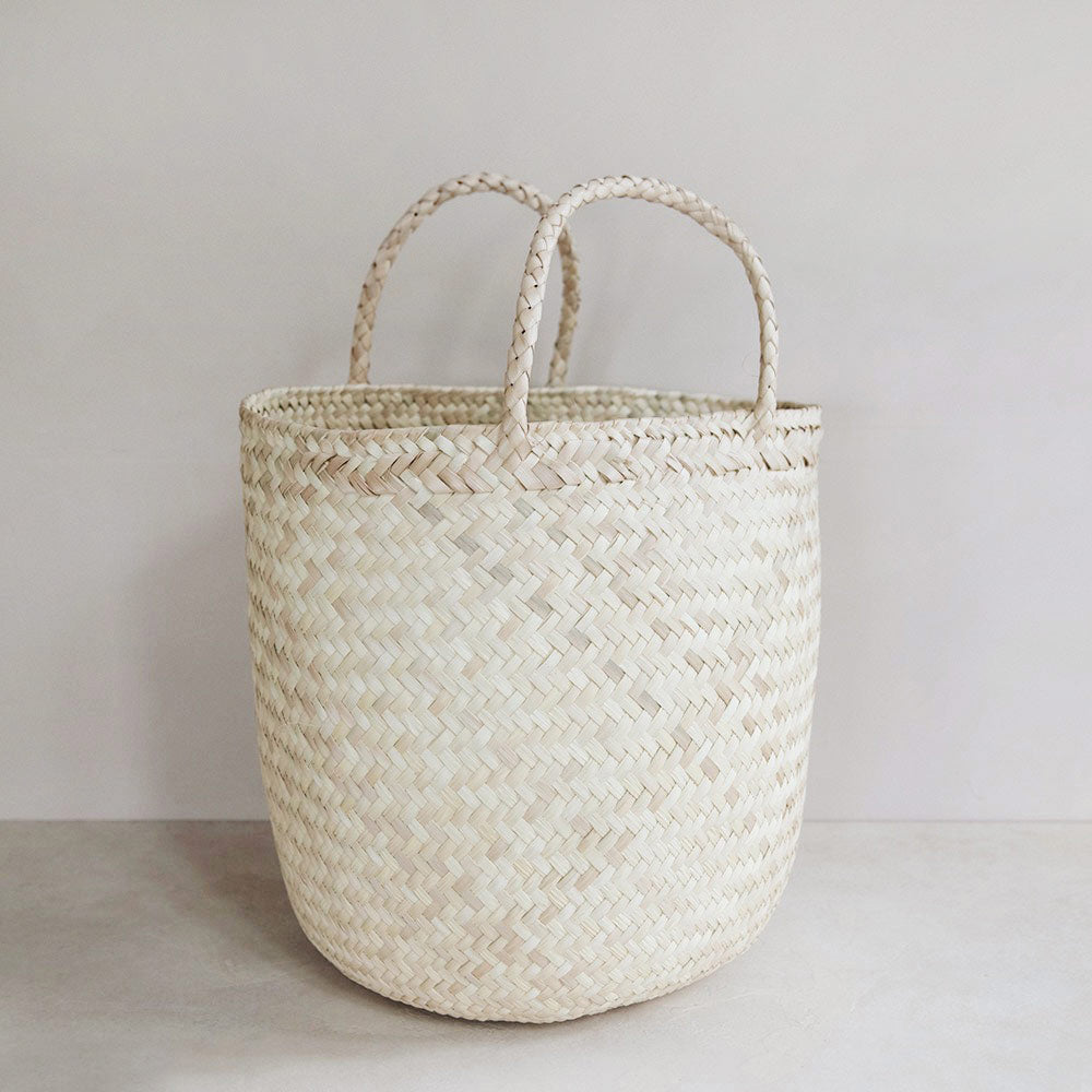 Handwoven Palm Leaf Shopping Tote Bag - Eco-Friendly & Stylish Reusable Grocery Bag for Beach, Market, and Everyday Use