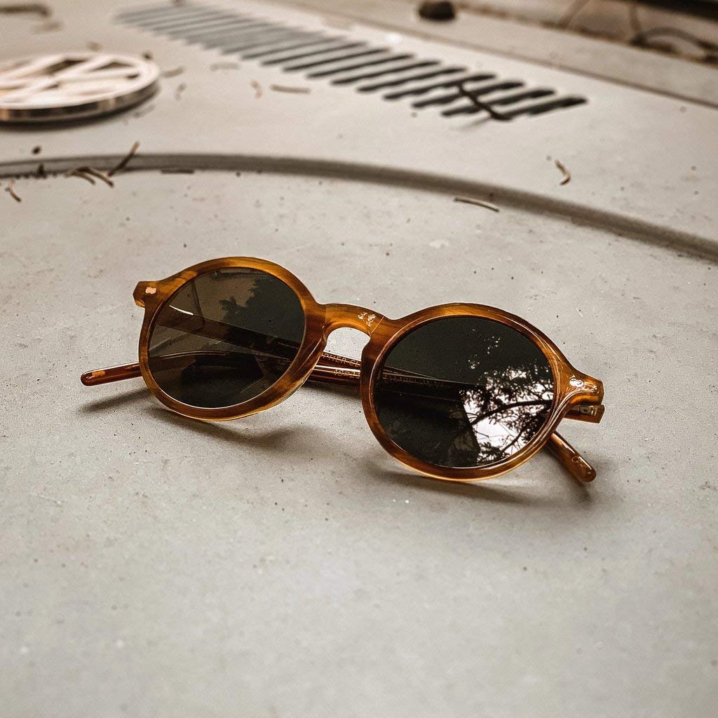 Christopher Cloos Pampelonne Minimalist Polarized Sunglasses for Men & Women - UV Protection, Lightweight & Stylish for Driving, Beach, and Outdoor Activities