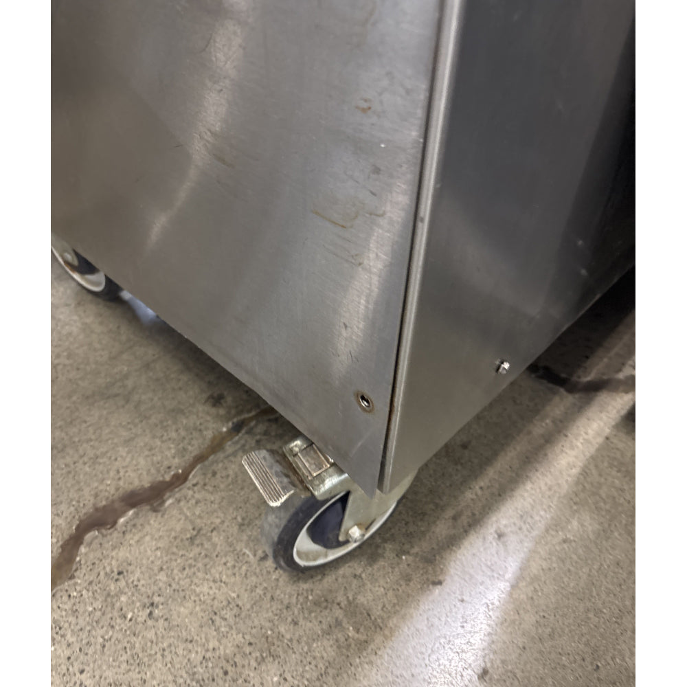 Used Hobart MG1532 7.5 HP Commercial Meat Grinder & Mixer - Heavy Duty Butcher Equipment for Restaurant, Deli & Food Processing