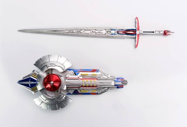 Alien Attack A 01 El Cid Action Figure - Collectible Toy for Kids & Adults, Perfect for Display, Gifts, and Role-Playing Scenes