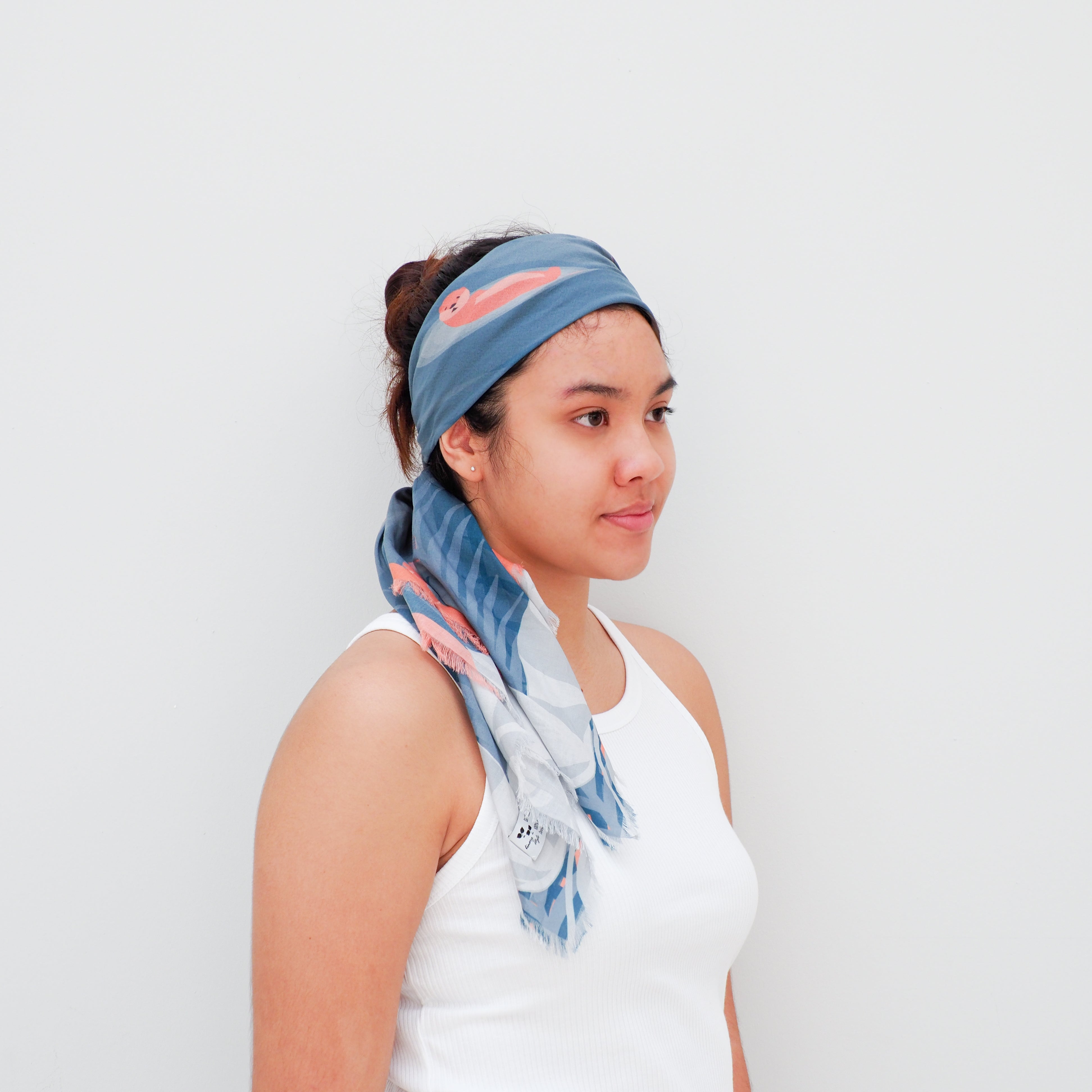 Stylish Playful Otter Print Cotton Scarf - Soft & Lightweight Fashion Accessory for Women - Perfect for Fall, Winter & Everyday Outfits