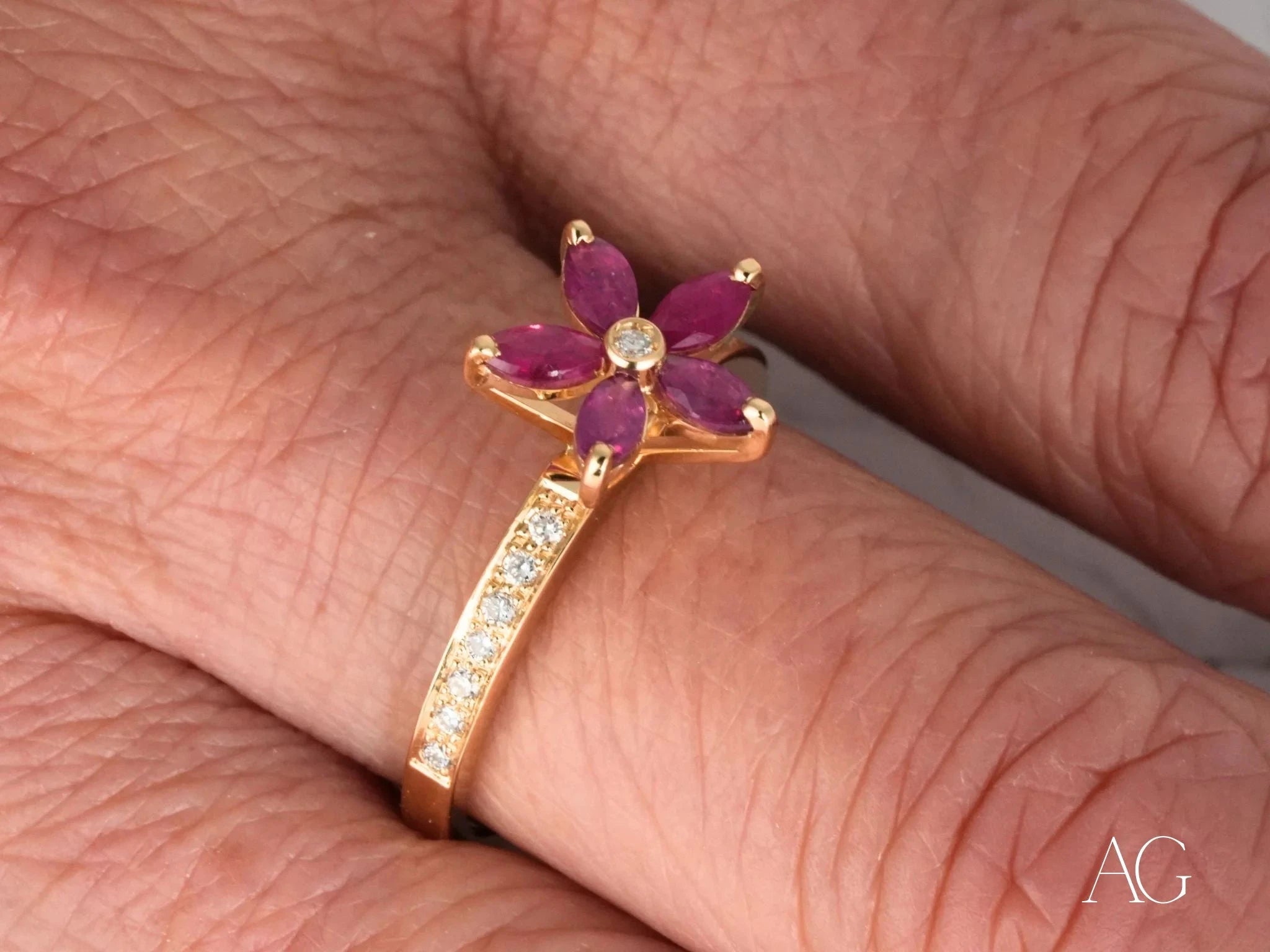 18k Gold Ruby Flower & Diamond Ring for Women - Elegant Floral Jewelry Gift for Anniversary, Engagement, Wedding & Special Occasions