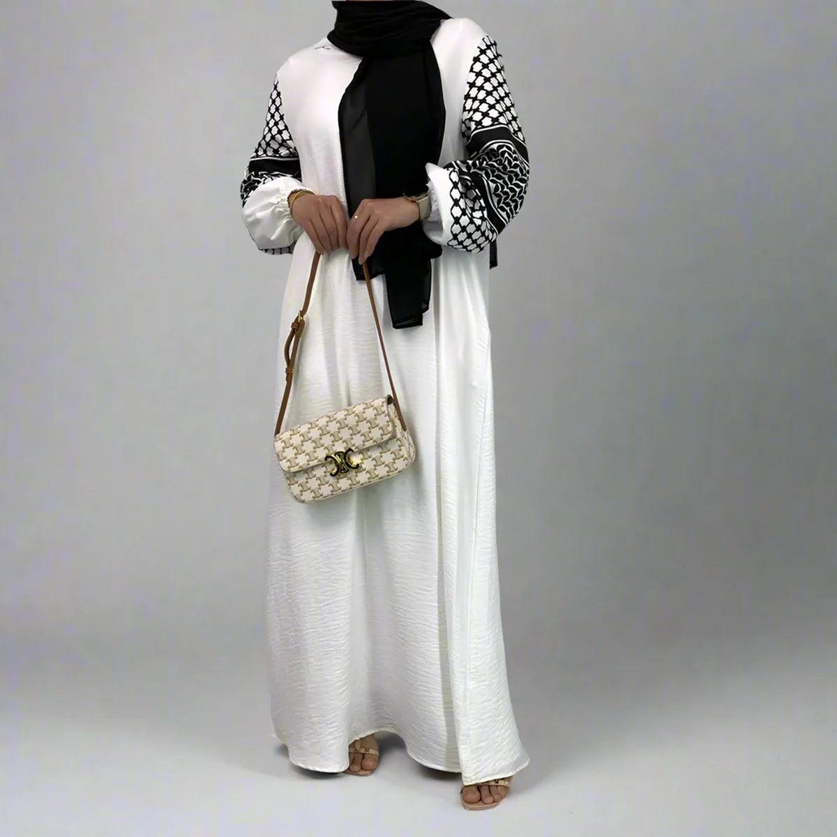 Stylish Keffiyeh Abaya Dress with Hood & Pockets - Modest Islamic Fashion for Women - Perfect for Prayer, Travel & Everyday Wear