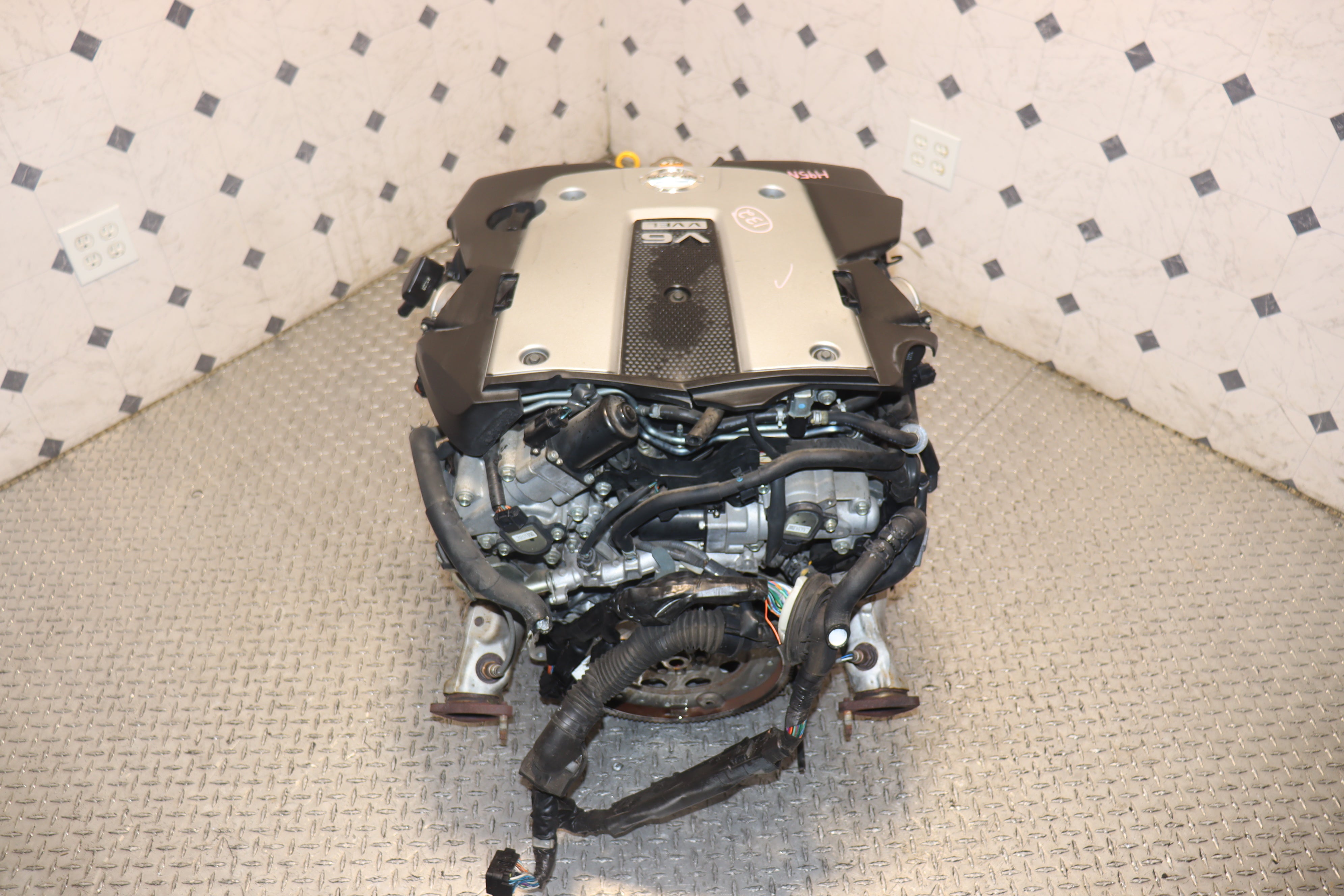 JDM VQ37VHR Engine 3.7L High Rev Motor - Compatible with 2009-2019 Nissan 370Z, 2009-2017 Infiniti G37, 2011-2013 M37 & FX37 (VVEL Technology) - Perfect for Performance Upgrades & Engine Replacement