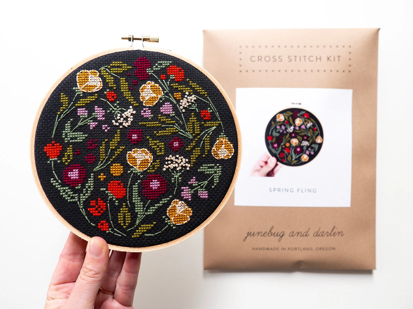 Spring Fling Cross Stitch Kit for Beginners - DIY Floral Embroidery Kit with Pattern, Thread & Needle - Perfect for Home Decor, Gifts & Relaxation