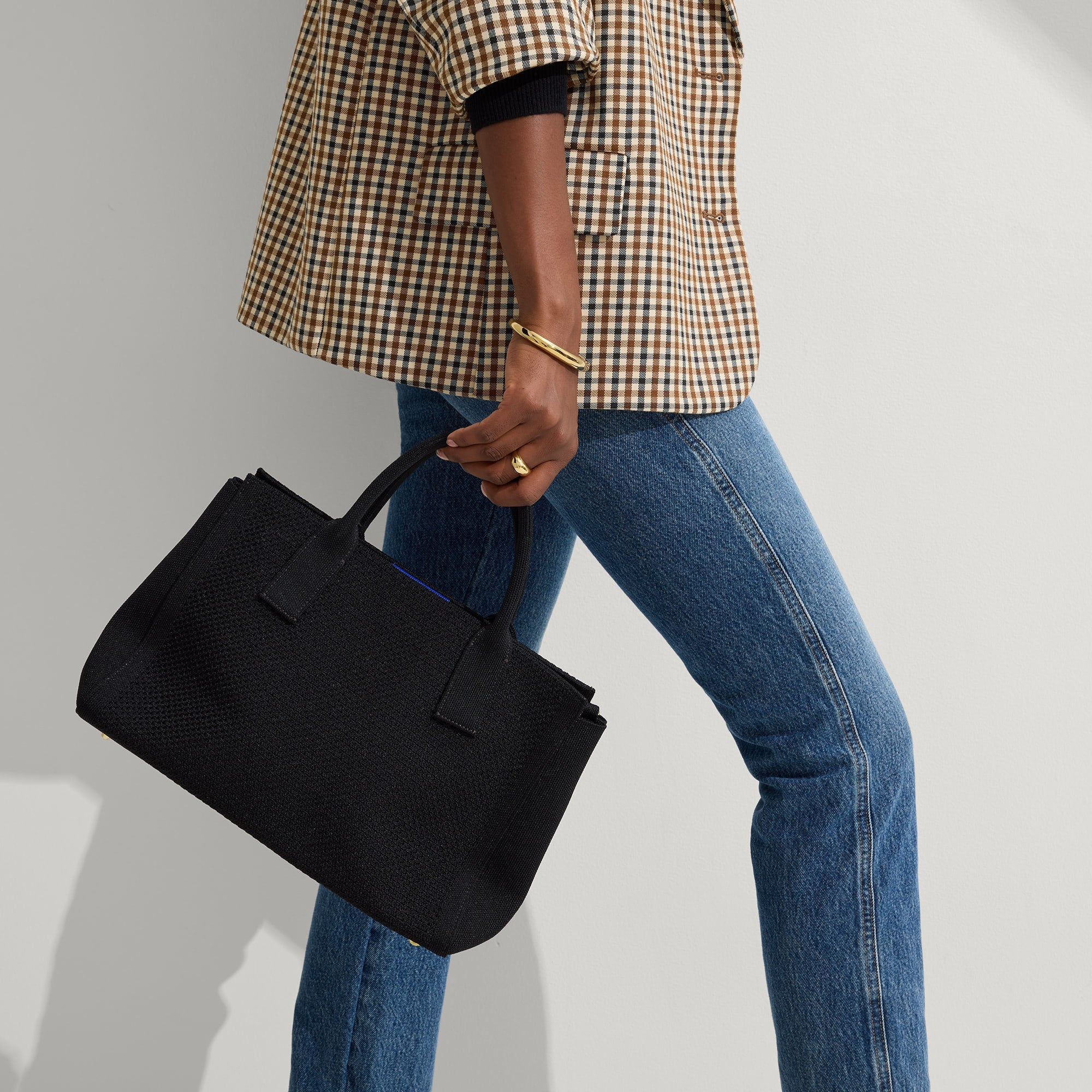 Stylish Classic Black Handbag for Women - Perfect for Work, Travel & Everyday Use | Durable & Fashionable