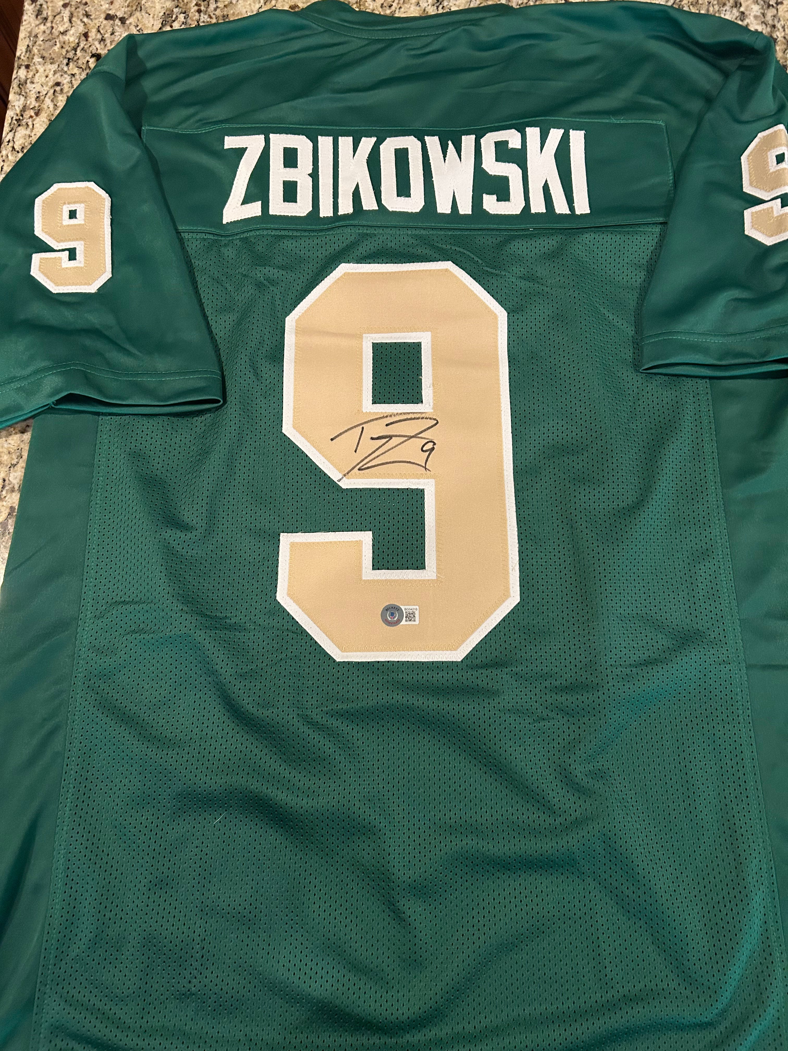 Tommy Zbikowski Autographed Notre Dame Fighting Irish Green Football Jersey - Authentic Signed Collectible for Sports Memorabilia Fans (Perfect for Man Cave Decor, Game Day Display, and Irish Football Enthusiasts)