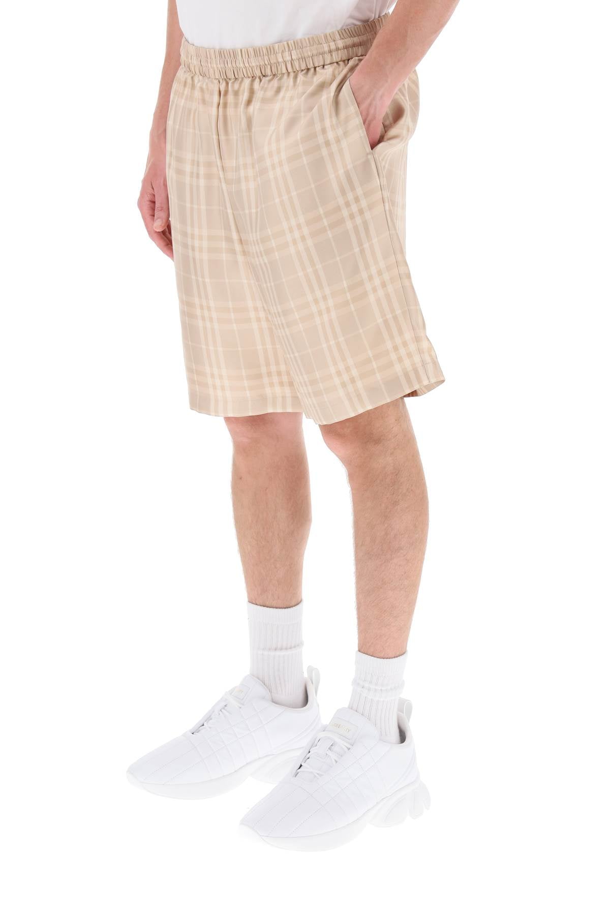 Burberry Tartan Silk Shorts for Women - Classic Plaid Design, Comfortable & Elegant - Perfect for Summer Outfits, Beach Vacations & Casual Wear