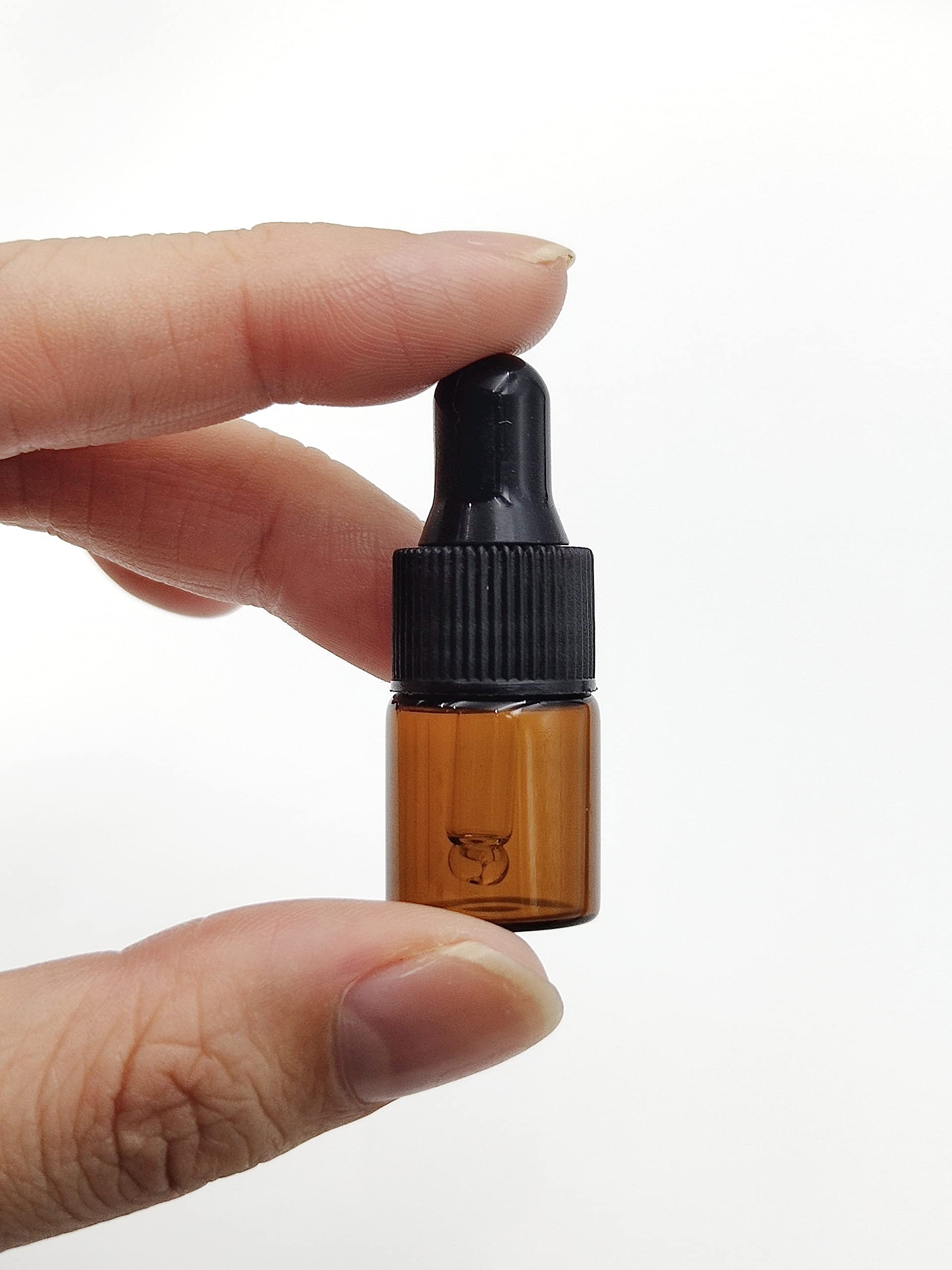 15 Pack 2ml Amber Glass Dropper Bottles for Essential Oils & Cosmetics - Travel Size for DIY & Samples