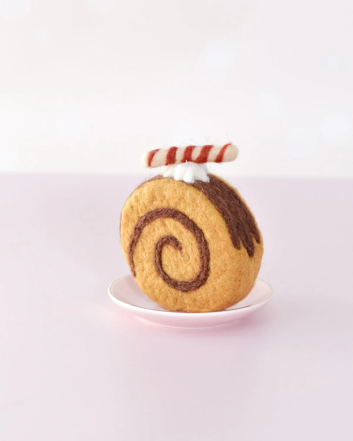 Chocolate Swiss Roll Felt Play Food - Realistic Pretend Dessert Toy for Kids Kitchen Play, Birthday Party & Montessori Learning