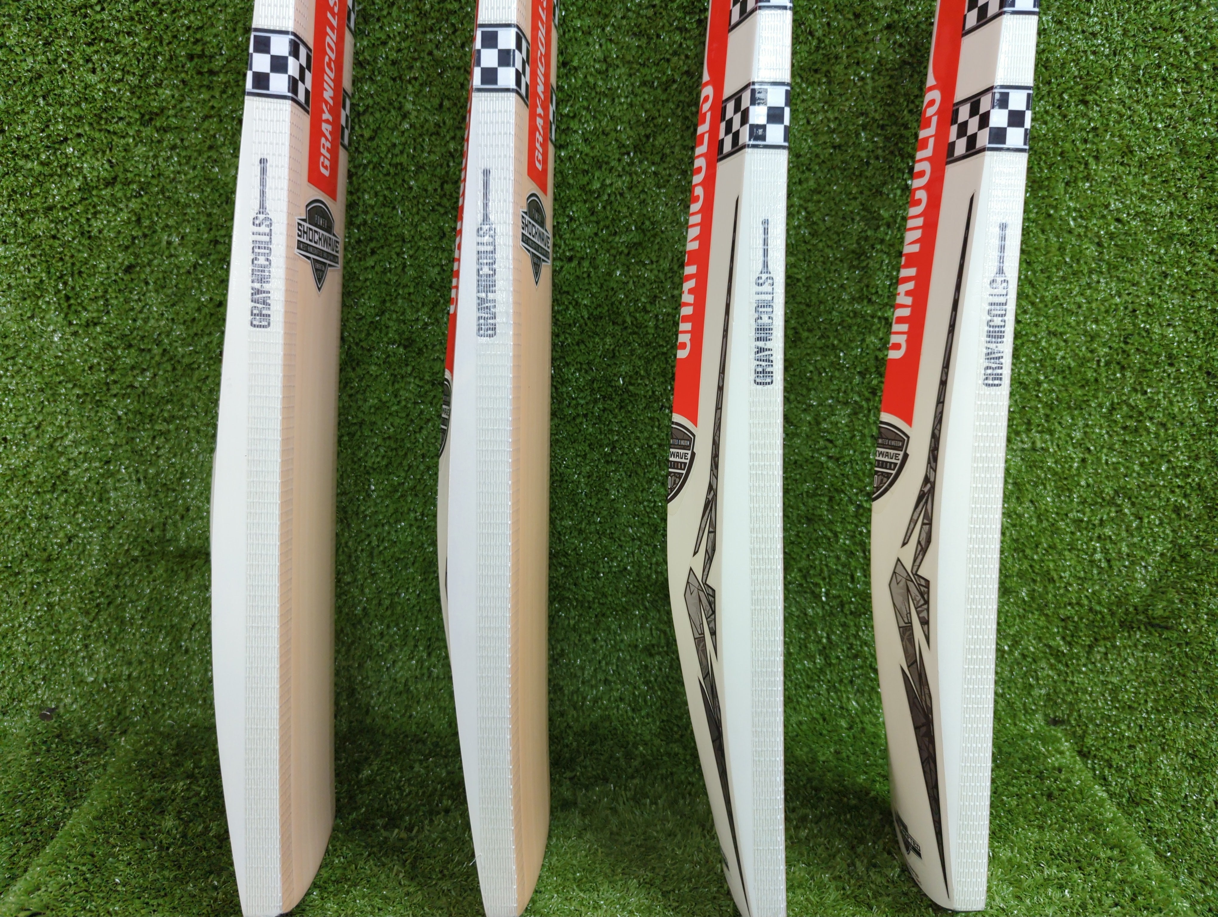 Gray Nicolls Shockwave 2.0 Power Junior Cricket Bat - English Willow Youth Bat for Training & Matches | Perfect for Young Cricket Players