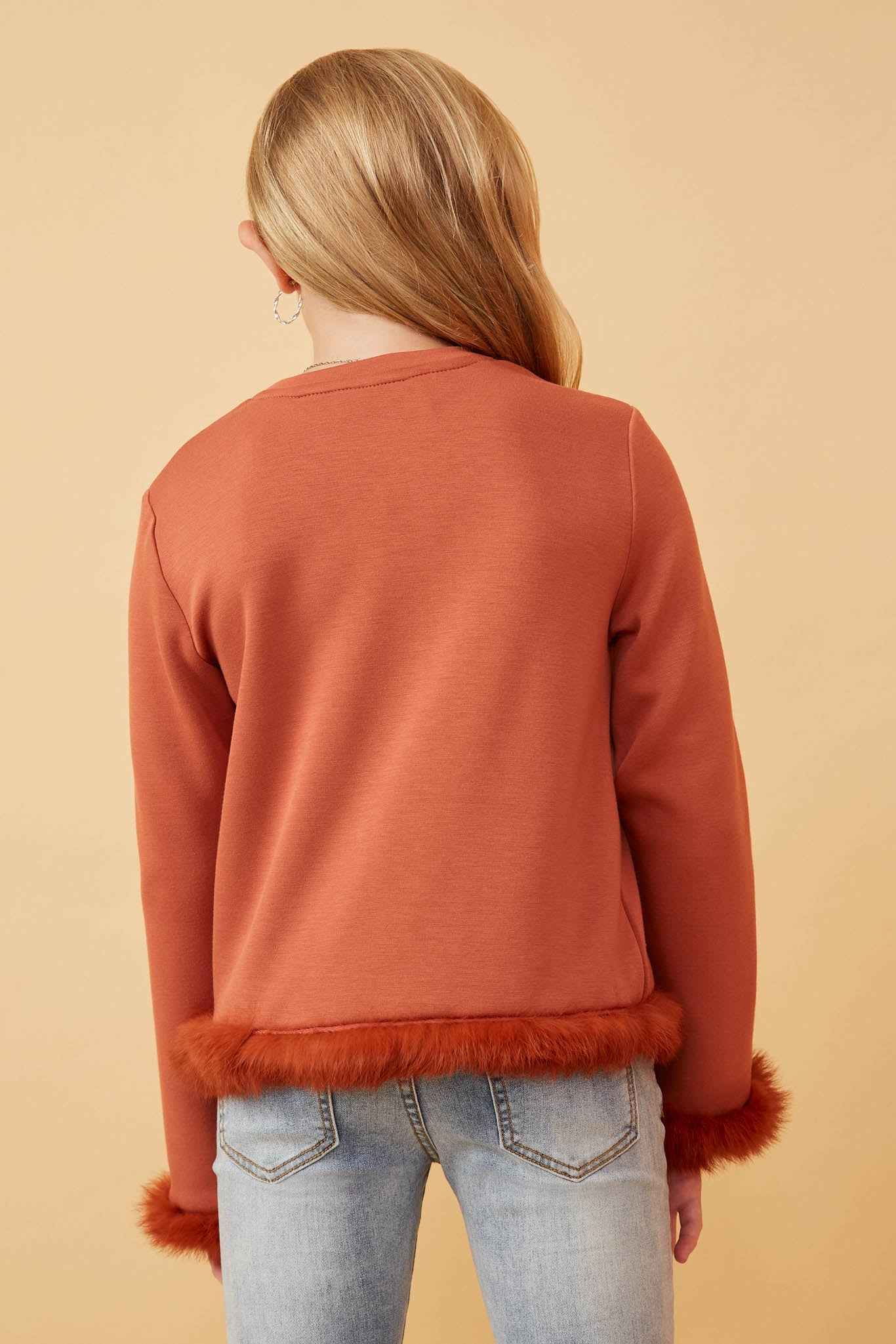 Women's Cozy Fur Trimmed Long Sleeve Knit Sweater Top - Winter Warm Pullover for Casual Outfits & Holiday Parties