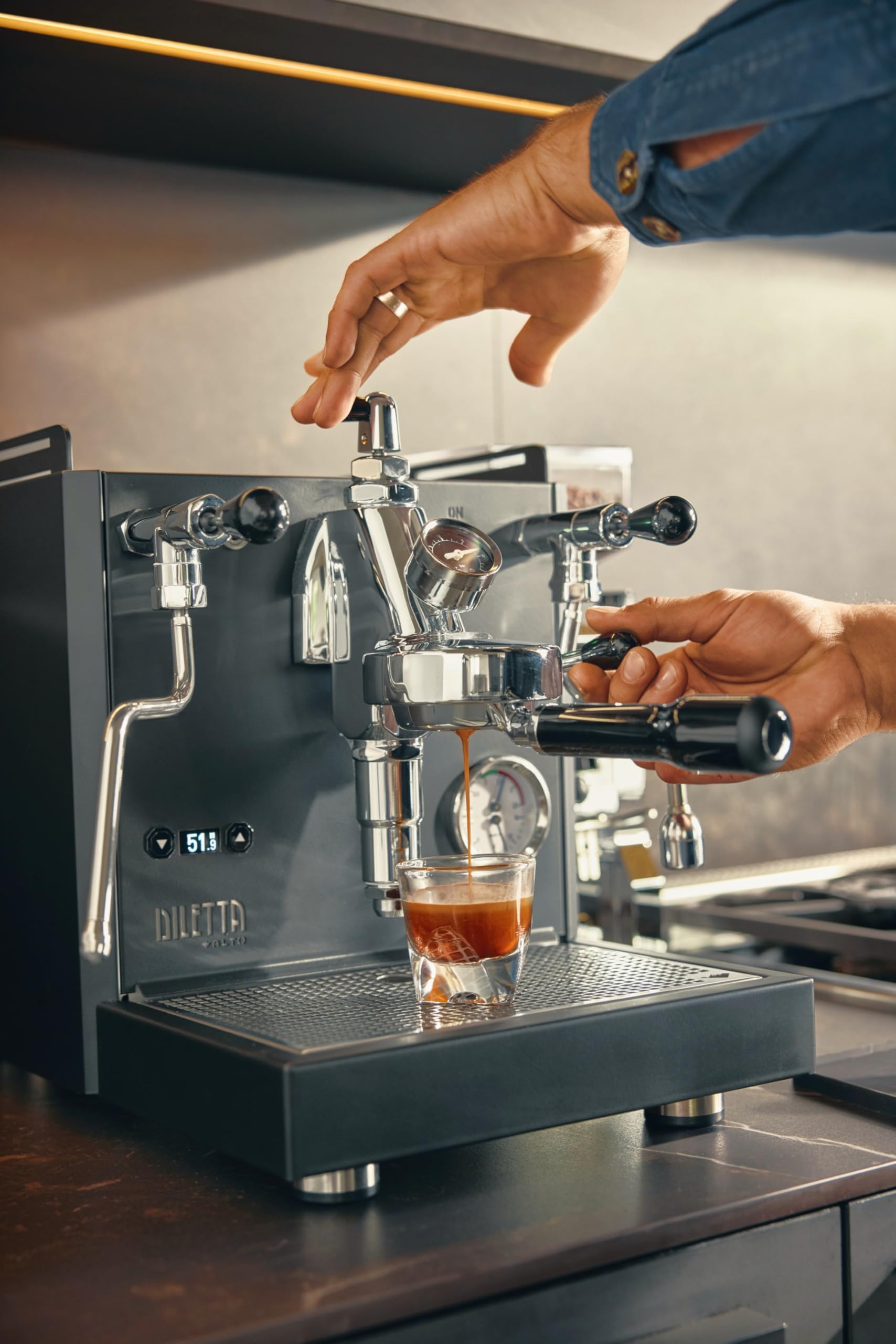 Diletta Alto Dual Boiler Espresso Machine with PID & Flow Control | Adjustable OPV & Shot Timer | Professional Home & Cafe Use (White) | Perfect for Latte, Cappuccino & Espresso Drinks