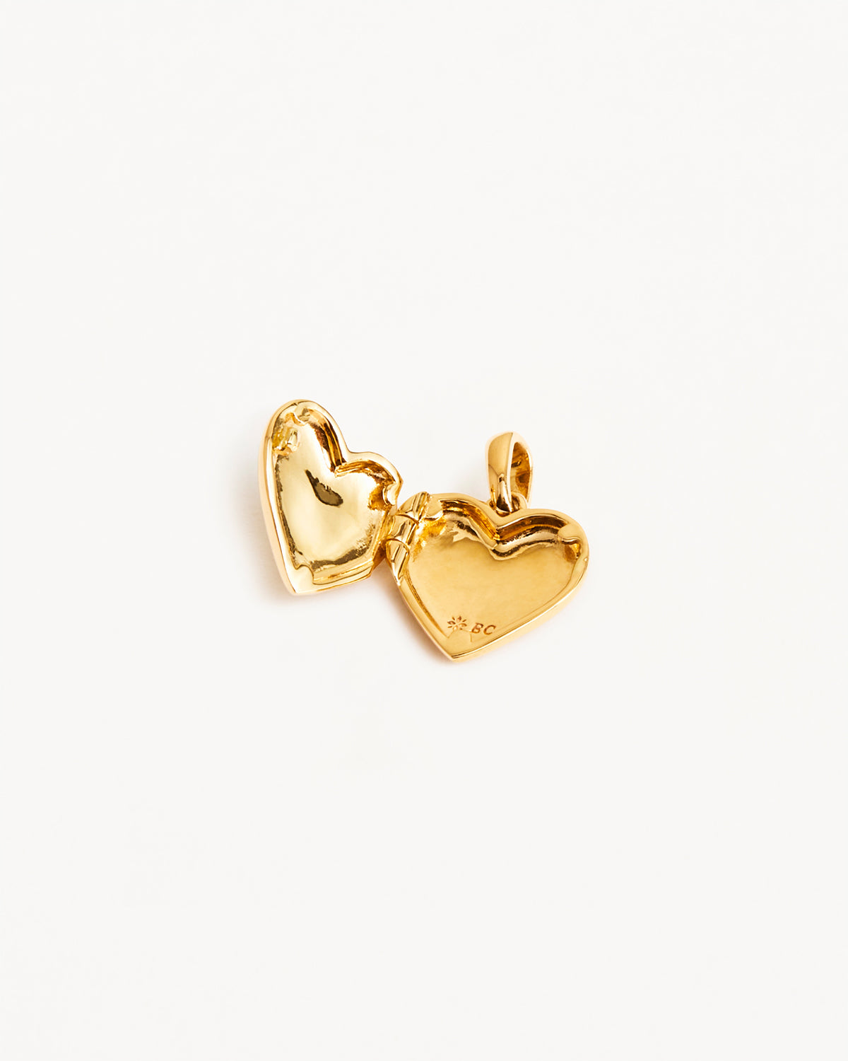 18K Gold Vermeil Heart Lotus Locket Pendant Necklace - Elegant Jewelry Gift for Women, Perfect for Valentine's Day, Anniversary & Special Occasions