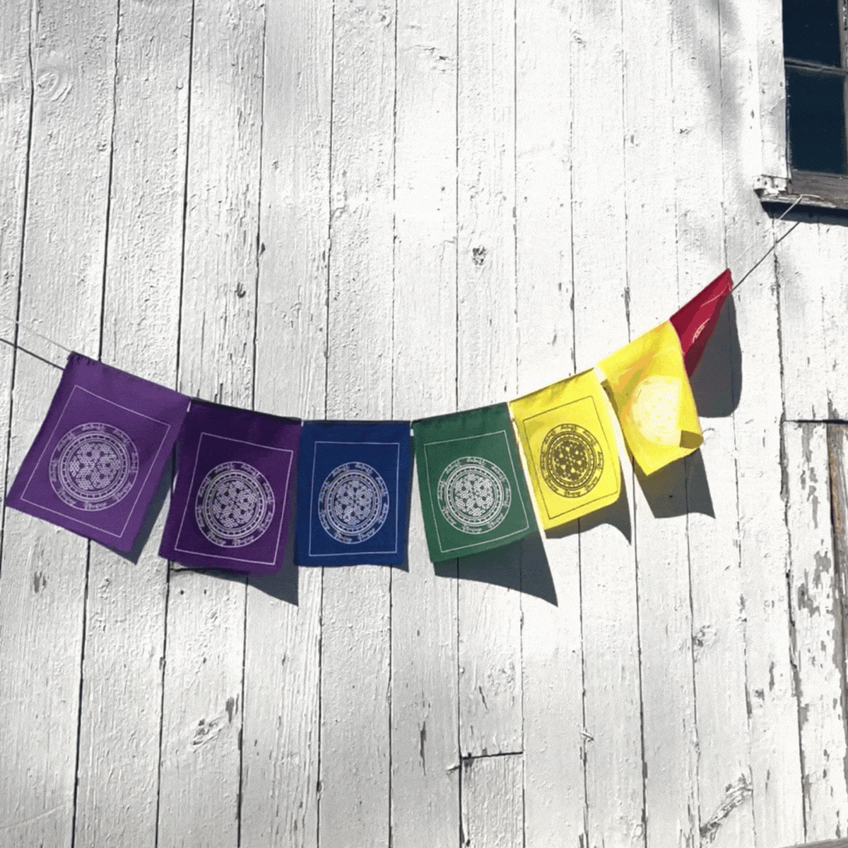 Endless Knot Sacred Geometry Prayer Flags - Spiritual Decor for Home, Meditation Room & Outdoor Blessings
