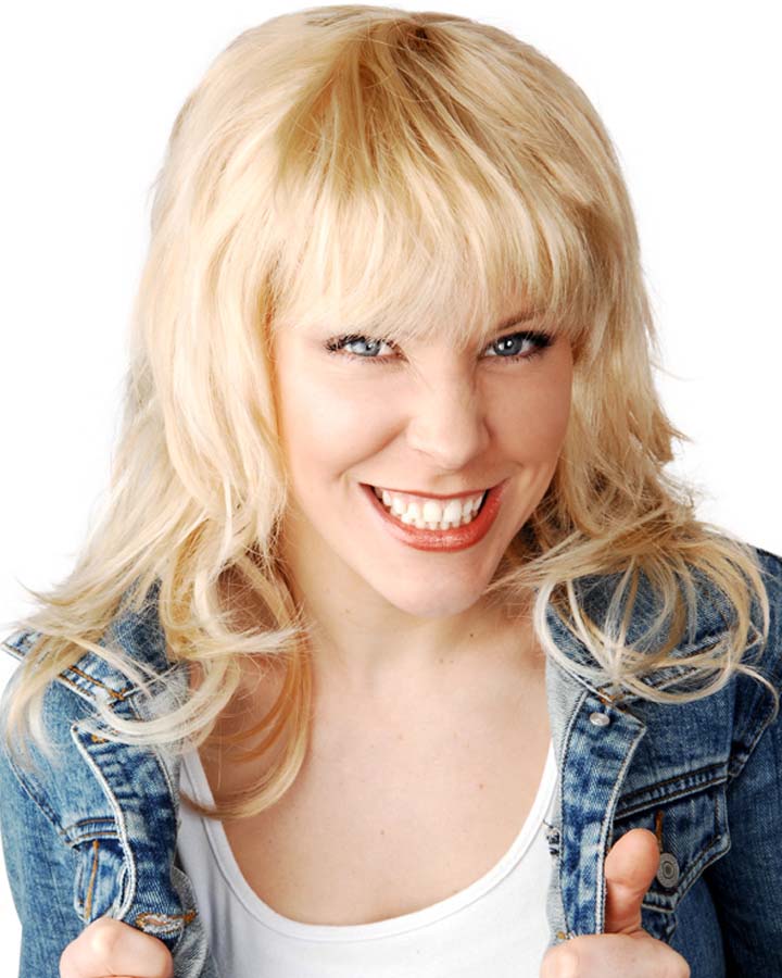 70s Shazza Short Blonde Wig - Vintage Retro Costume Wig for Halloween, Cosplay & 70s Theme Parties - Perfect for Disco, Dress Up & Costume Events