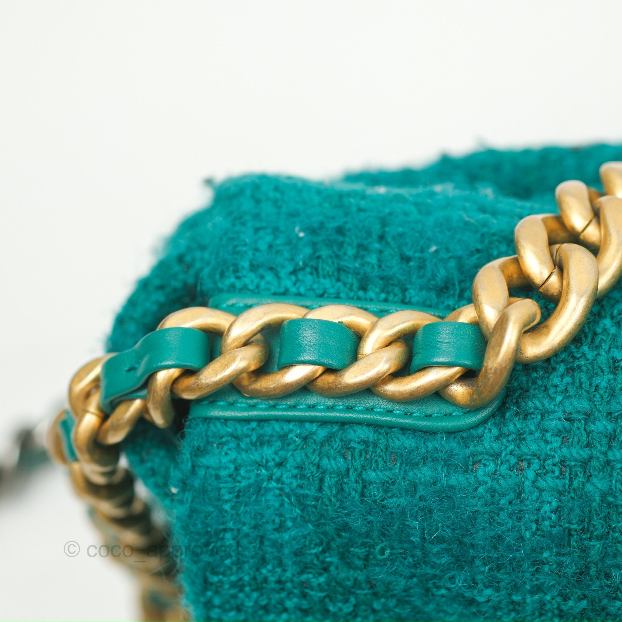 Chanel 19 Small Handbag in Teal Green Tweed with Mixed Hardware - Luxury Crossbody Bag for Women, Perfect for Parties & Date Nights