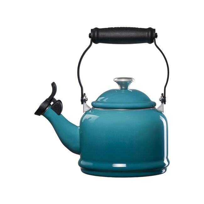 Le Creuset 1.25 Quart Demi Kettle with Stainless Steel Knob - Classic Tea Kettle for Stovetop & Induction - Perfect for Tea Lovers & Home Kitchen (Multiple Colors)